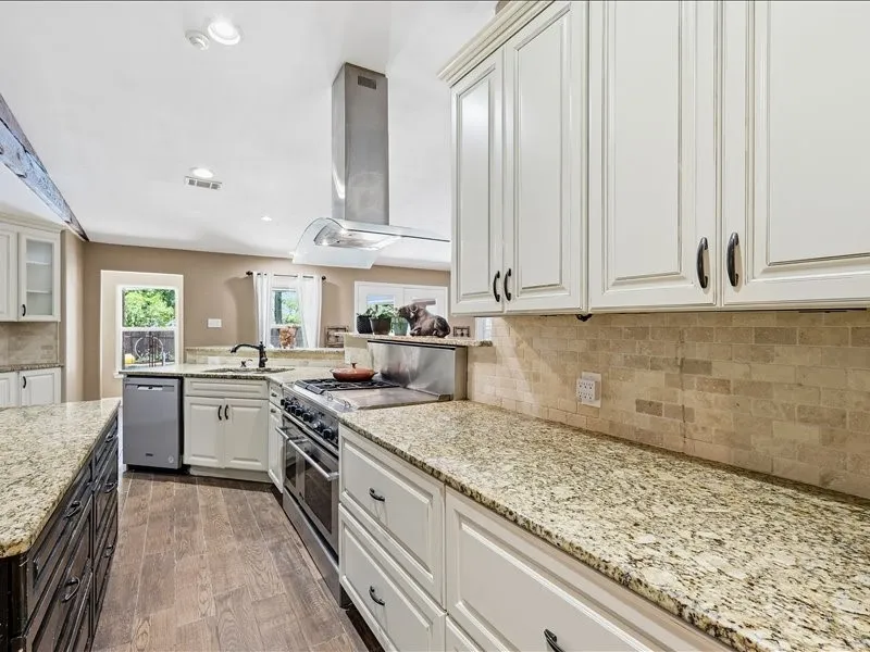 Single Family Residence For Sale in Tarrant County , 200 Timberlane Terrace, Euless, Texas 76039, 4 Bedroom, 2 Bathroom, Garage spaces, 2,650 Sqft, built in 1965, mls#21299740, Real Estate Agent in Euless, Homes For Sale in Tarrant county, Homes For Sale in Euless, Realtor in Euless Texas, Real Estate Brokerage Independent Realty Texas, Luminita Cordes Realtor