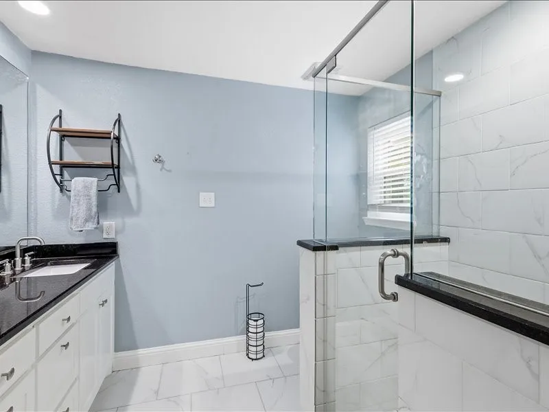 Single Family Residence For Sale in Tarrant County , 200 Timberlane Terrace, Euless, Texas 76039, 4 Bedroom, 2 Bathroom, Garage spaces, 2,650 Sqft, built in 1965, mls#21299740, Real Estate Agent in Euless, Homes For Sale in Tarrant county, Homes For Sale in Euless, Realtor in Euless Texas, Real Estate Brokerage Independent Realty Texas, Luminita Cordes Realtor
