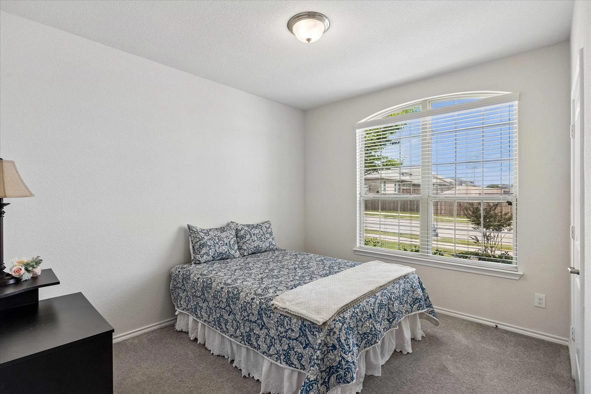 Single Family Residence For Sale in Tarrant County , 1112 Bowlus Drive, Fort Worth, Texas 76177, 3 Bedroom, 2 Bathroom, 2 Garage spaces, 1,656 Sqft, built in 2017, mls#21301651, Real Estate Agent in Fort Worth, Homes For Sale in Tarrant county, Homes For Sale in Fort Worth, Realtor in Fort Worth Texas, Real Estate Brokerage Independent Realty Texas, Luminita Cordes Realtor