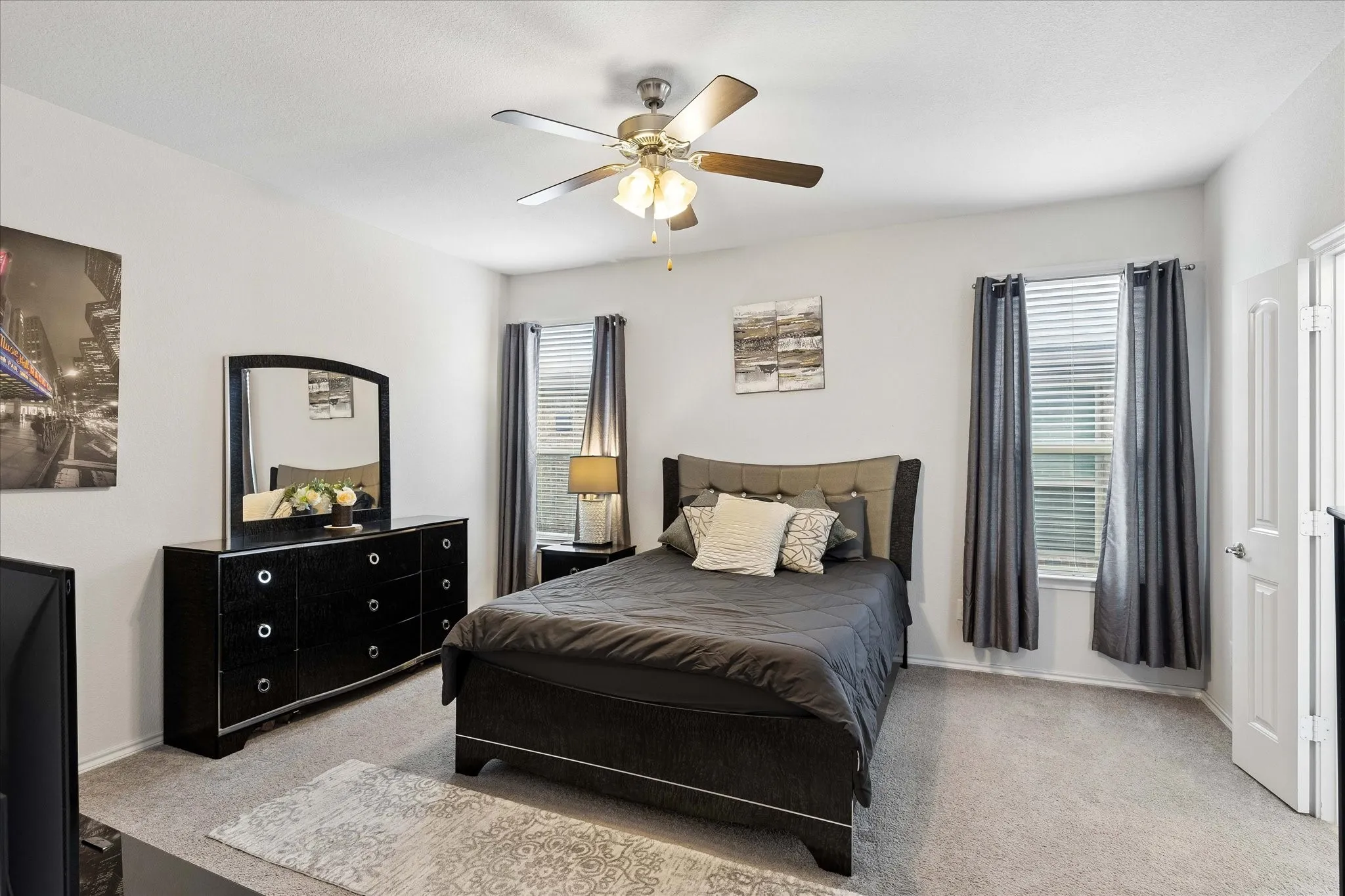 Single Family Residence For Sale in Tarrant County , 1112 Bowlus Drive, Fort Worth, Texas 76177, 3 Bedroom, 2 Bathroom, 2 Garage spaces, 1,656 Sqft, built in 2017, mls#21301651, Real Estate Agent in Fort Worth, Homes For Sale in Tarrant county, Homes For Sale in Fort Worth, Realtor in Fort Worth Texas, Real Estate Brokerage Independent Realty Texas, Luminita Cordes Realtor
