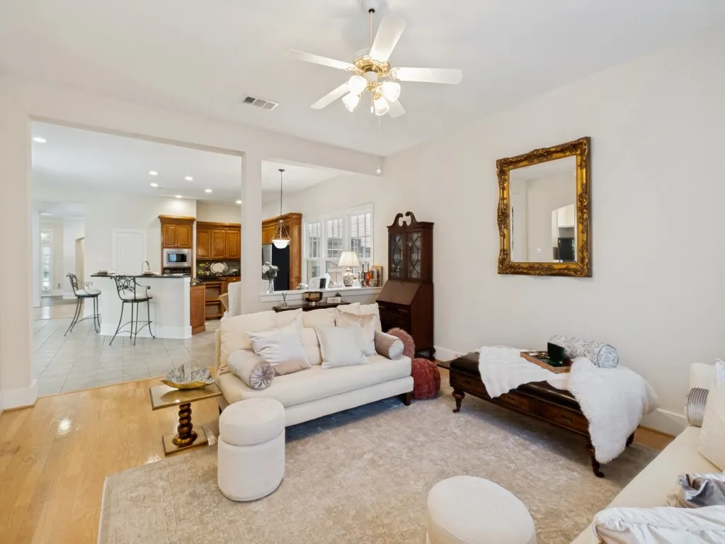 Living area is open to the kitchen and breakfast area