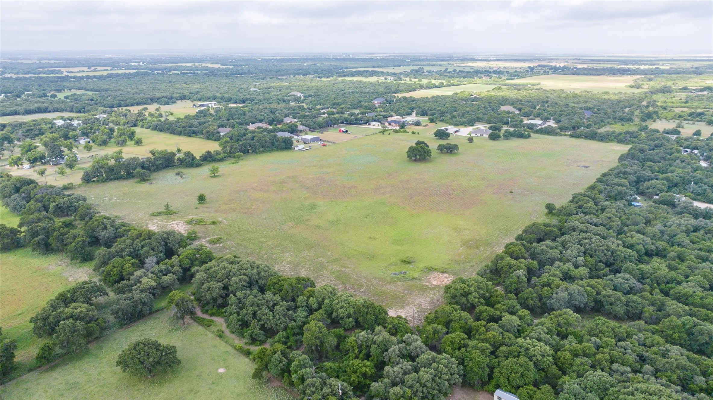 Farm For Sale in Callahan County , 523 S Hays Road, Clyde, Texas 79510, 4 Bedroom, 3 Bathroom, 1 Garage spaces, 3,030 Sqft, built in 2007, Price $949,000, mls#21301657, Real Estate Agent in Clyde, Homes For Sale in Callahan county, Homes For Sale in Clyde, Realtor in Clyde Texas, Real Estate Brokerage Independent Realty Texas, Luminita Cordes Realtor