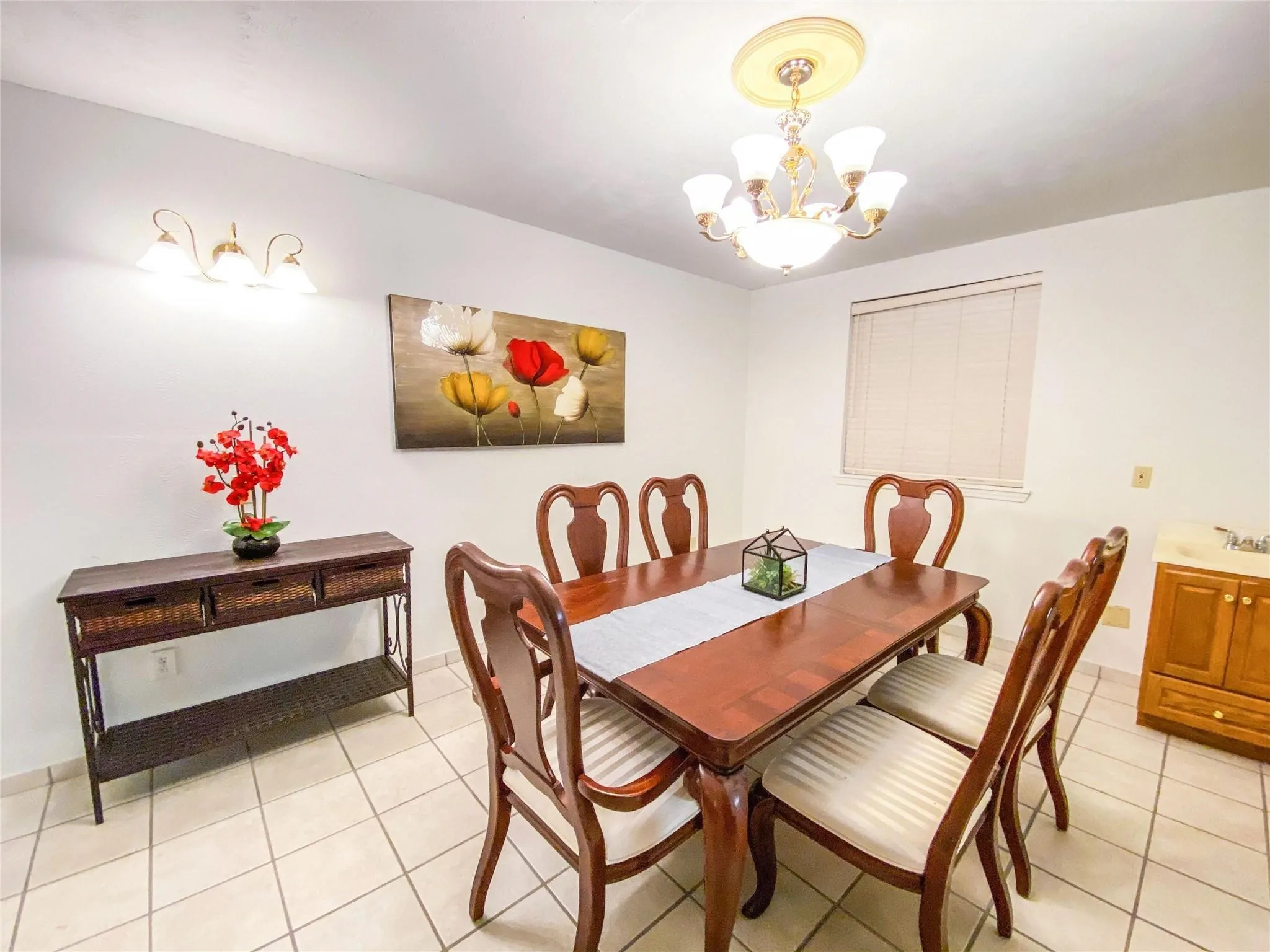 Single Family Residence For Sale in Dallas County , 4250 Claremont Drive, Grand Prairie, Texas 75052, 4 Bedroom, 4 Bathroom, 2 Garage spaces, 3,066 Sqft, built in 1985, mls#21300101, Real Estate Agent in Grand Prairie, Homes For Sale in Dallas county, Homes For Sale in Grand Prairie, Realtor in Grand Prairie Texas, Real Estate Brokerage Independent Realty Texas, Luminita Cordes Realtor