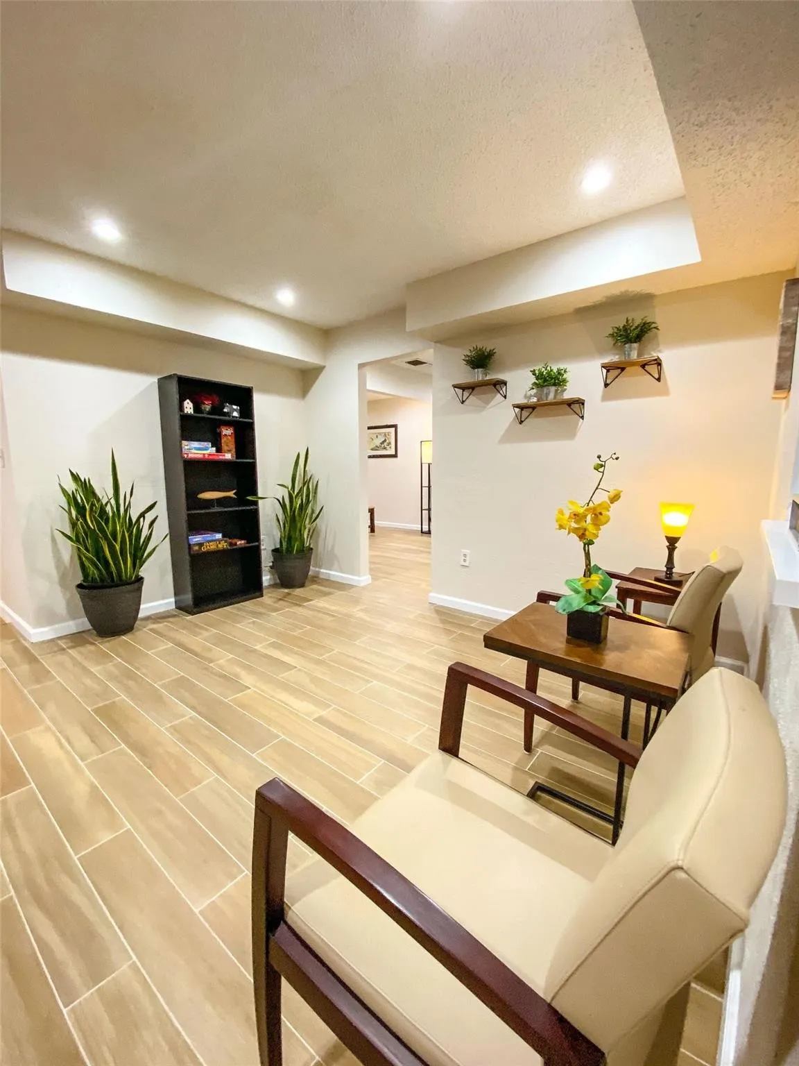 Single Family Residence For Sale in Dallas County , 4250 Claremont Drive, Grand Prairie, Texas 75052, 4 Bedroom, 4 Bathroom, 2 Garage spaces, 3,066 Sqft, built in 1985, mls#21300101, Real Estate Agent in Grand Prairie, Homes For Sale in Dallas county, Homes For Sale in Grand Prairie, Realtor in Grand Prairie Texas, Real Estate Brokerage Independent Realty Texas, Luminita Cordes Realtor