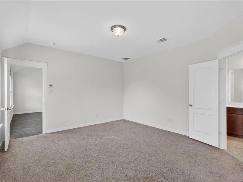 Single Family Residence For Sale in Kaufman County , 4218 Bullock Lane, Forney, Texas 75126, 5 Bedroom, 3 Bathroom, 2 Garage spaces, 2,172 Sqft, built in 2021, mls#21299514, Real Estate Agent in Forney, Homes For Sale in Kaufman county, Homes For Sale in Forney, Realtor in Forney Texas, Real Estate Brokerage Independent Realty Texas, Luminita Cordes Realtor