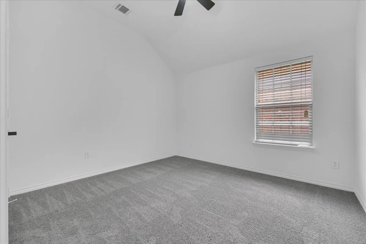 Single Family Residence For Sale in Collin County , 5905 Chisholm Trail, Mc Kinney, Texas 75070, 4 Bedroom, 2 Bathroom, 2 Garage spaces, 2,223 Sqft, built in 2008, mls#21301543, Real Estate Agent in Mc Kinney, Homes For Sale in Collin county, Homes For Sale in Mc Kinney, Realtor in Mc Kinney Texas, Real Estate Brokerage Independent Realty Texas, Luminita Cordes Realtor