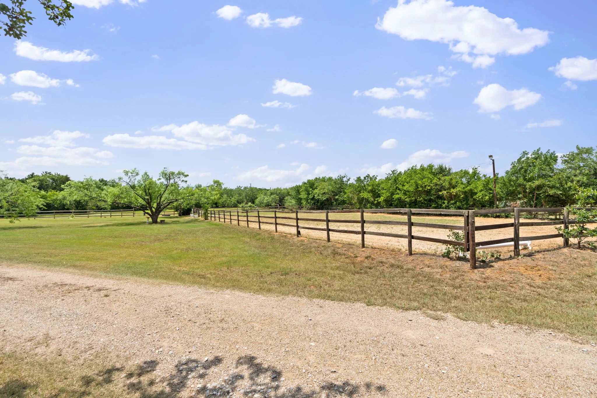 Single Family Residence For Sale in Denton County , 2530 Church Drive, Corinth, Texas 76210, 4 Bedrooms, 4 Bathrooms, 3 Garage spaces, 3,486 Sqft, built in 1995, Price $2,290,000, mls#21297897, Real Estate Agent in Corinth, Homes For Sale in Denton county, Homes For Sale in Corinth, Realtor in Corinth Texas, Real Estate Brokerage Independent Realty Texas, Luminita Cordes Realtor