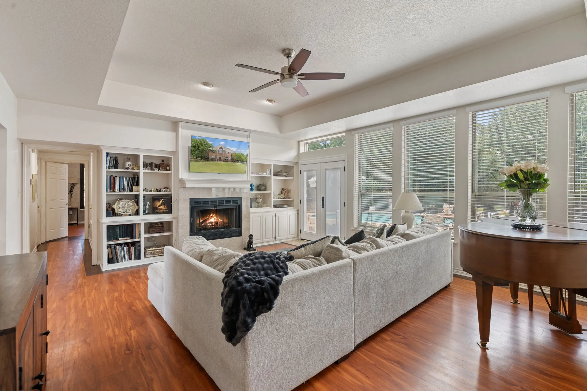 Single Family Residence For Sale in Denton County , 2530 Church Drive, Corinth, Texas 76210, 4 Bedrooms, 4 Bathrooms, 3 Garage spaces, 3,486 Sqft, built in 1995, Price $2,290,000, mls#21297897, Real Estate Agent in Corinth, Homes For Sale in Denton county, Homes For Sale in Corinth, Realtor in Corinth Texas, Real Estate Brokerage Independent Realty Texas, Luminita Cordes Realtor