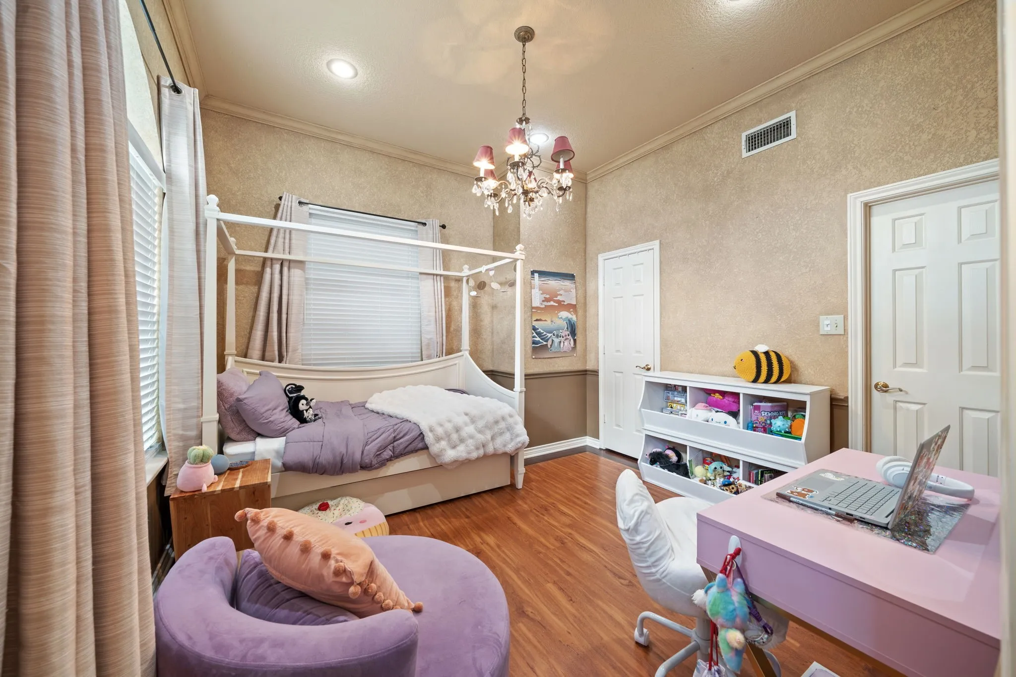 Single Family Residence For Sale in Denton County , 2530 Church Drive, Corinth, Texas 76210, 4 Bedrooms, 4 Bathrooms, 3 Garage spaces, 3,486 Sqft, built in 1995, Price $2,290,000, mls#21297897, Real Estate Agent in Corinth, Homes For Sale in Denton county, Homes For Sale in Corinth, Realtor in Corinth Texas, Real Estate Brokerage Independent Realty Texas, Luminita Cordes Realtor