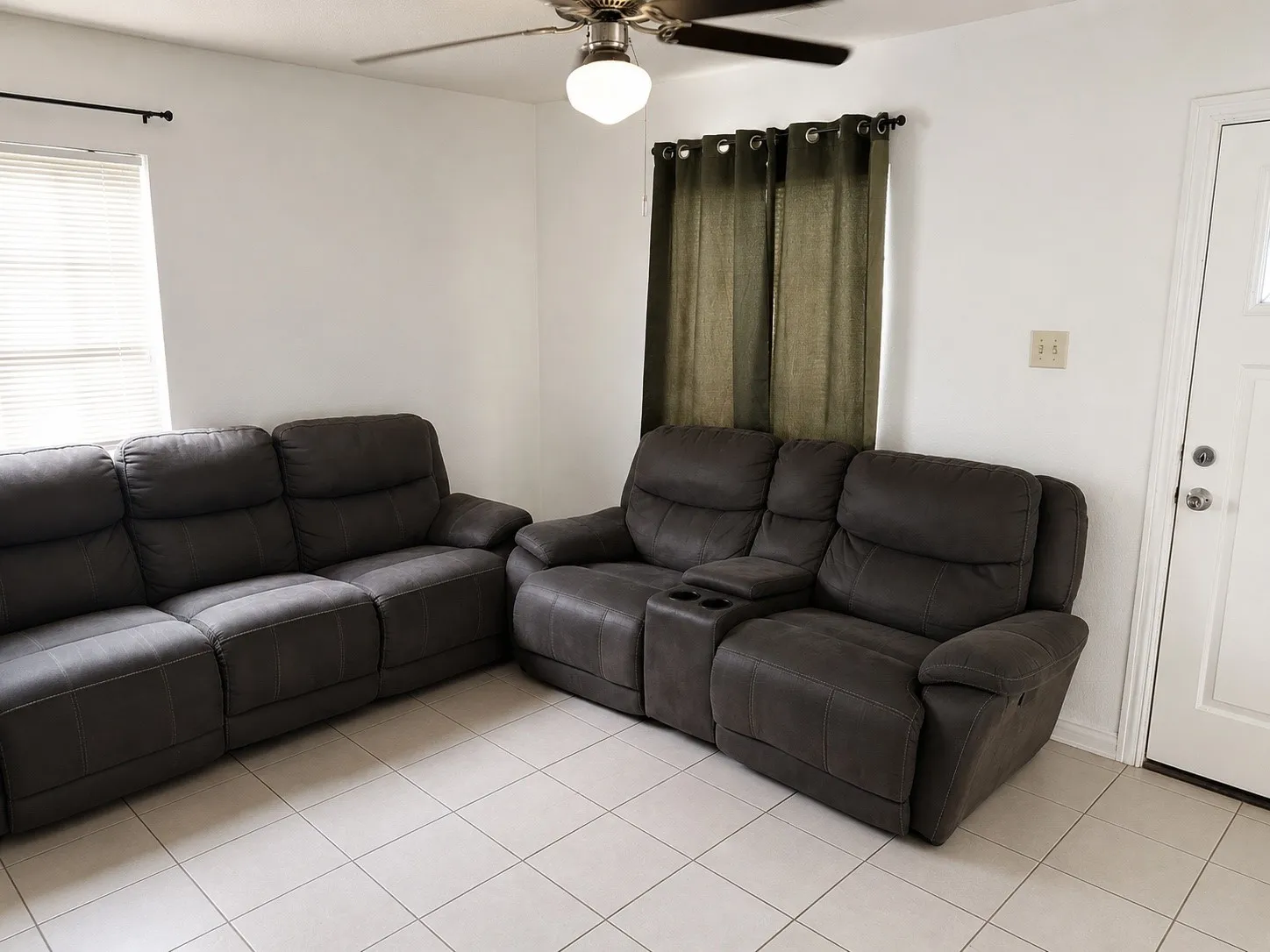 Single Family Residence For Sale in Dallas County , 2010 Dudley Avenue, Dallas, Texas 75203, 3 Bedroom, 1 Bathroom, Garage spaces, 1,169 Sqft, built in 1941, mls#21301112, Real Estate Agent in Dallas, Homes For Sale in Dallas county, Homes For Sale in Dallas, Realtor in Dallas Texas, Real Estate Brokerage Independent Realty Texas, Luminita Cordes Realtor