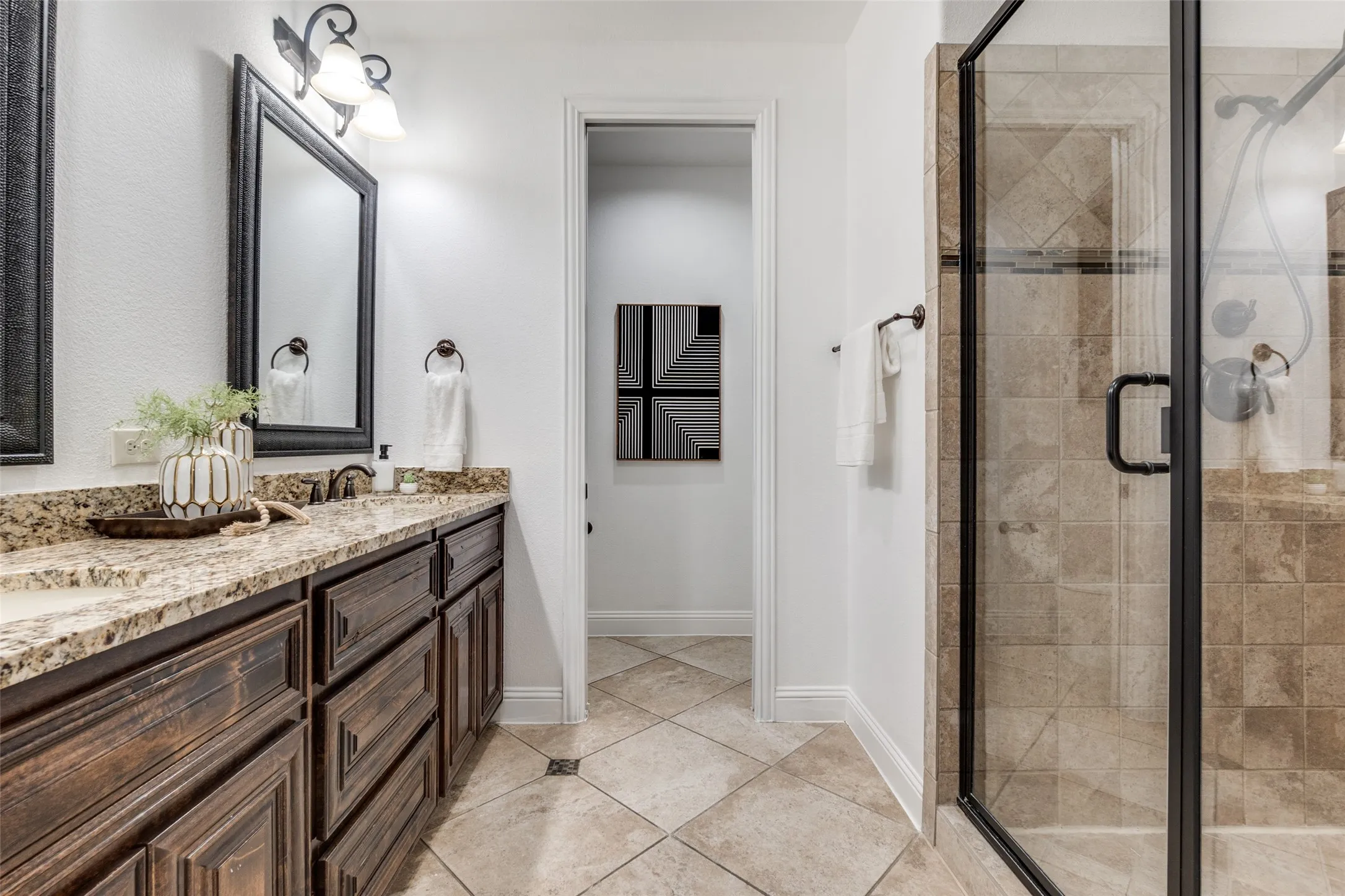 Townhouse For Sale in Dallas County , 3004 Zenia Drive, Dallas, Texas 75204, 3 Bedrooms, 3 Bathrooms, 2 Garage spaces, 1,909 Sqft, built in 2012, Price $499,000, mls#21300967, Real Estate Agent in Dallas, Homes For Sale in Dallas county, Homes For Sale in Dallas, Realtor in Dallas Texas, Real Estate Brokerage Independent Realty Texas, Luminita Cordes Realtor