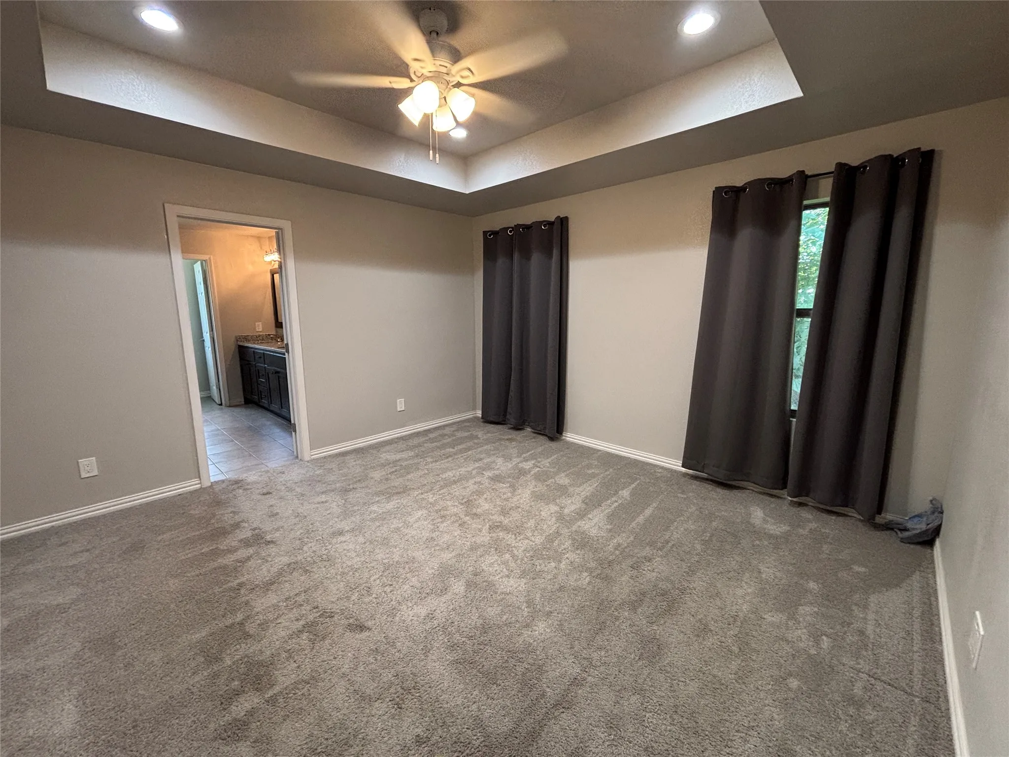 Single Family Residence For Sale in Parker County , 621 N Avenue B, Springtown, Texas 76082, 3 Bedroom, 2 Bathroom, 2 Garage spaces, 1,582 Sqft, built in 2019, mls#21301630, Real Estate Agent in Springtown, Homes For Sale in Parker county, Homes For Sale in Springtown, Realtor in Springtown Texas, Real Estate Brokerage Independent Realty Texas, Luminita Cordes Realtor