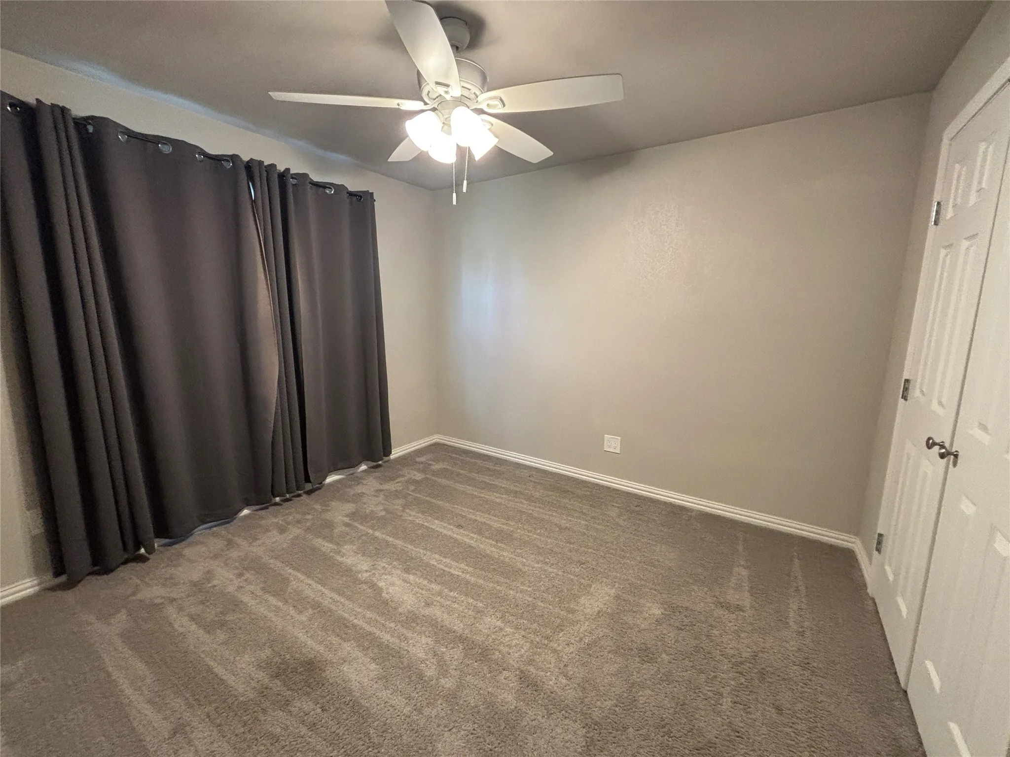 Single Family Residence For Sale in Parker County , 621 N Avenue B, Springtown, Texas 76082, 3 Bedroom, 2 Bathroom, 2 Garage spaces, 1,582 Sqft, built in 2019, mls#21301630, Real Estate Agent in Springtown, Homes For Sale in Parker county, Homes For Sale in Springtown, Realtor in Springtown Texas, Real Estate Brokerage Independent Realty Texas, Luminita Cordes Realtor