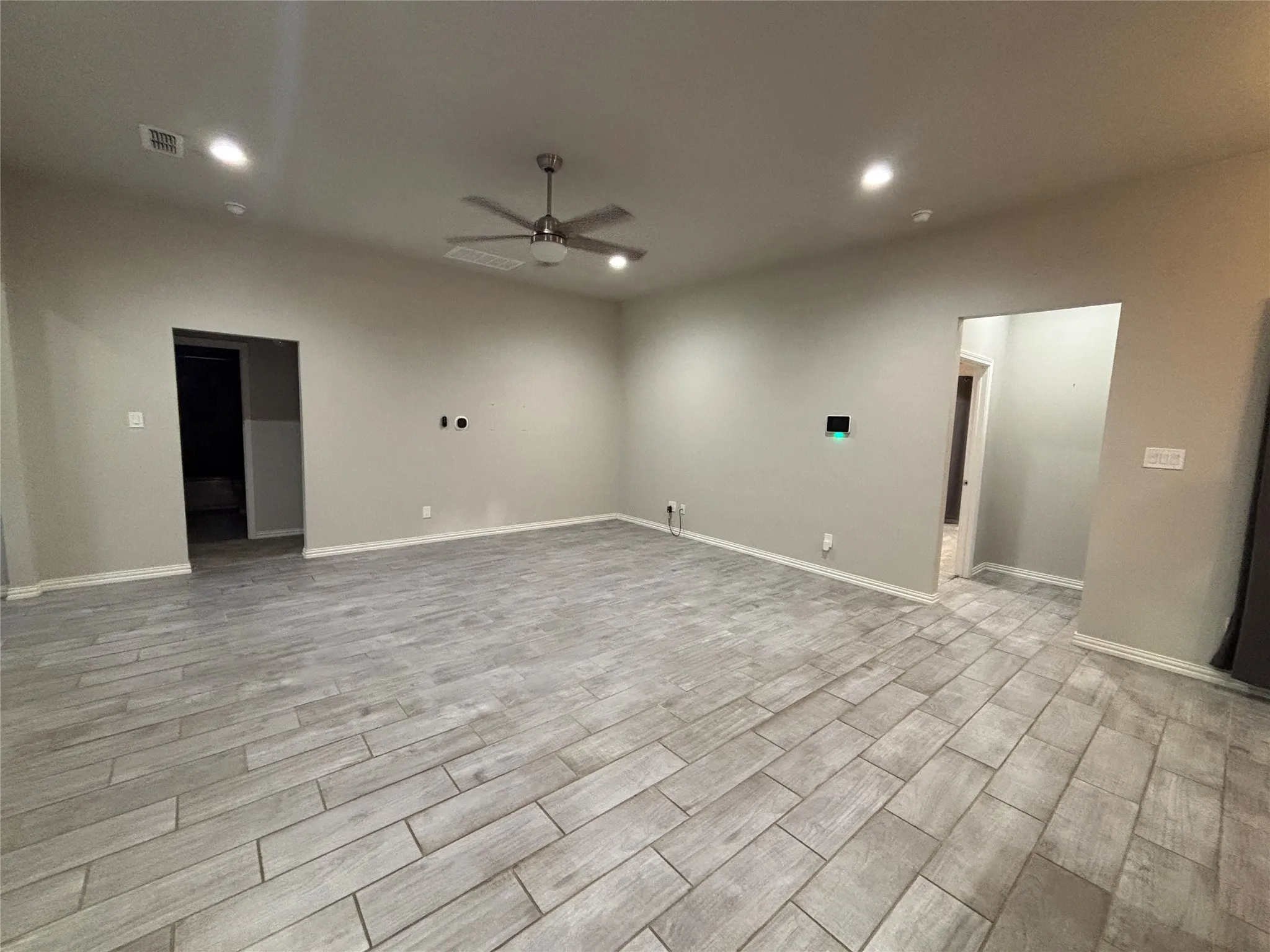 Single Family Residence For Sale in Parker County , 621 N Avenue B, Springtown, Texas 76082, 3 Bedroom, 2 Bathroom, 2 Garage spaces, 1,582 Sqft, built in 2019, mls#21301630, Real Estate Agent in Springtown, Homes For Sale in Parker county, Homes For Sale in Springtown, Realtor in Springtown Texas, Real Estate Brokerage Independent Realty Texas, Luminita Cordes Realtor
