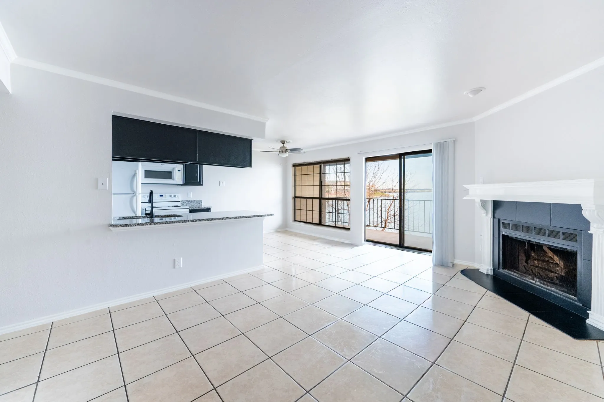 Condominium For Rent in Dallas County , 4552 Chaha Road 205, Garland, Texas 75043, 2 Bedroom, 2 Bathroom, Garage spaces, 943 Sqft, built in 1981, mls#21301751, Real Estate Agent in Garland, Homes For Rent in Dallas county, Homes For Rent in Garland, Realtor in Garland Texas, Real Estate Brokerage Independent Realty Texas, Luminita Cordes Realtor
