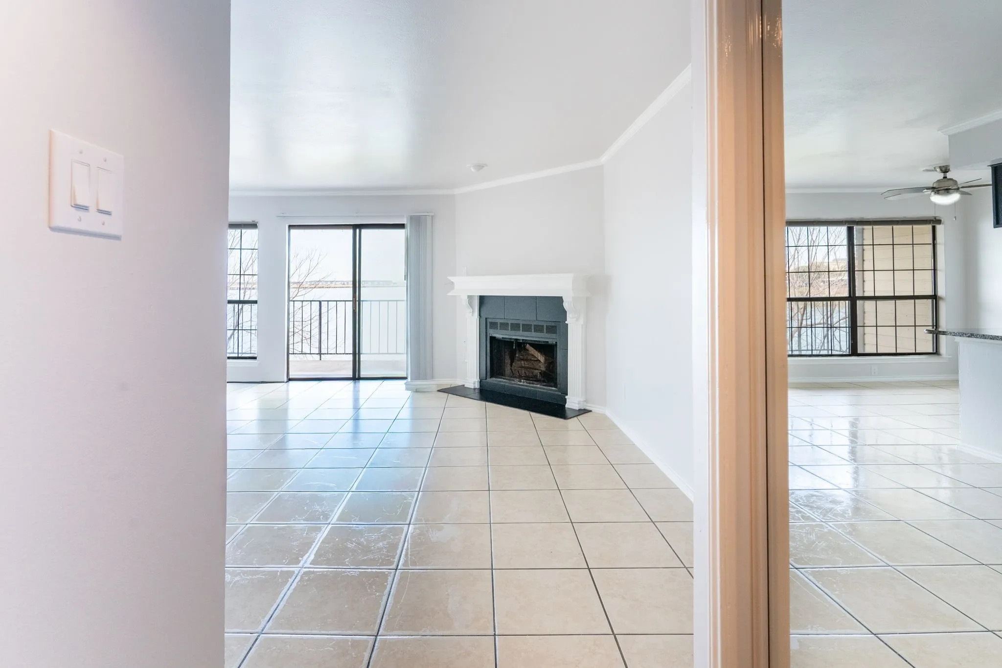 Condominium For Rent in Dallas County , 4552 Chaha Road 205, Garland, Texas 75043, 2 Bedroom, 2 Bathroom, Garage spaces, 943 Sqft, built in 1981, mls#21301751, Real Estate Agent in Garland, Homes For Rent in Dallas county, Homes For Rent in Garland, Realtor in Garland Texas, Real Estate Brokerage Independent Realty Texas, Luminita Cordes Realtor