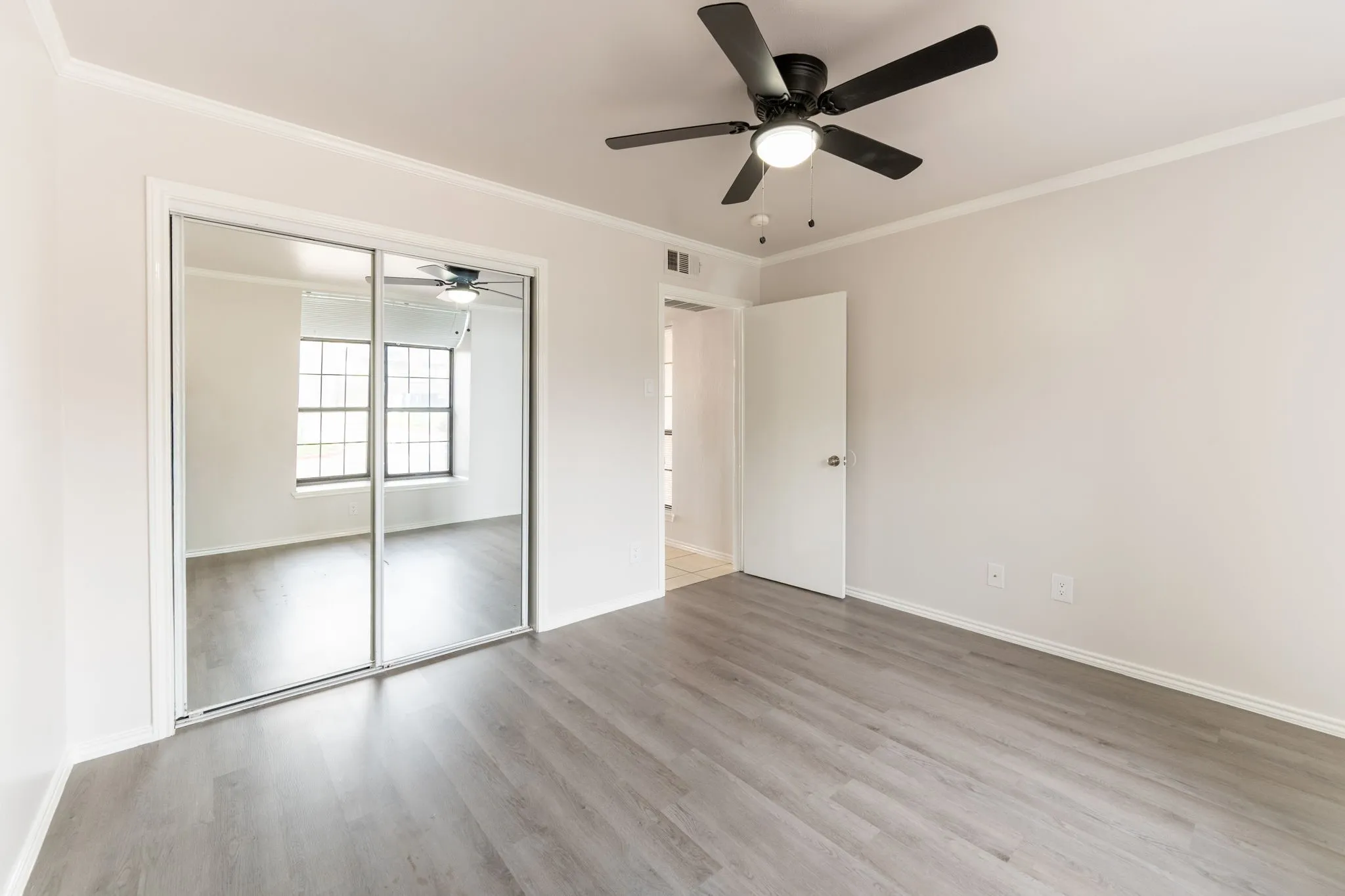 Condominium For Rent in Dallas County , 4552 Chaha Road 205, Garland, Texas 75043, 2 Bedroom, 2 Bathroom, Garage spaces, 943 Sqft, built in 1981, mls#21301751, Real Estate Agent in Garland, Homes For Rent in Dallas county, Homes For Rent in Garland, Realtor in Garland Texas, Real Estate Brokerage Independent Realty Texas, Luminita Cordes Realtor