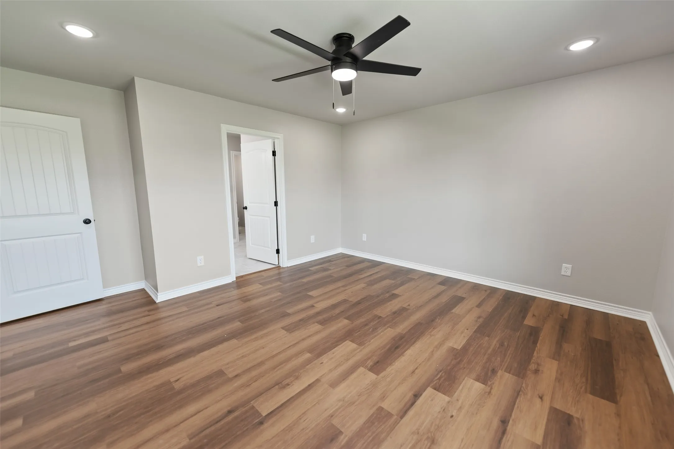 Single Family Residence For Sale in Titus County , 265 PR 2724, Mt Pleasant, Texas 75455, 4 Bedroom, 3 Bathroom, 2 Garage spaces, 2,613 Sqft, built in 2026, mls#21301655, Real Estate Agent in Mt Pleasant, Homes For Sale in Titus county, Homes For Sale in Mt Pleasant, Realtor in Mt Pleasant Texas, Real Estate Brokerage Independent Realty Texas, Luminita Cordes Realtor