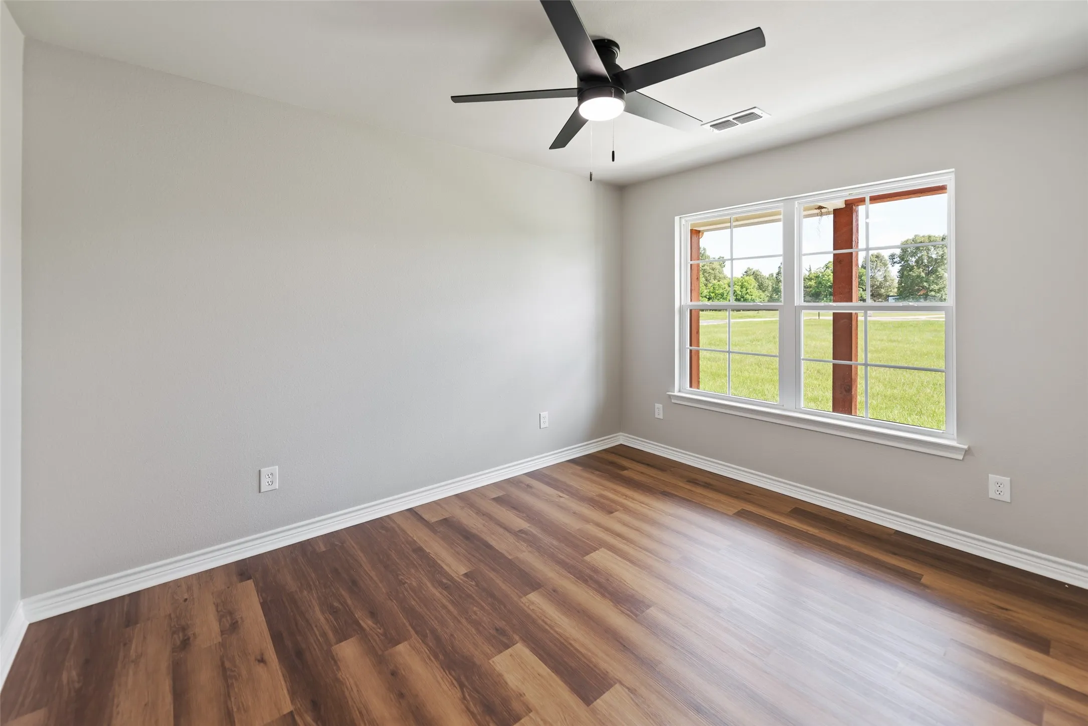 Single Family Residence For Sale in Titus County , 265 PR 2724, Mt Pleasant, Texas 75455, 4 Bedroom, 3 Bathroom, 2 Garage spaces, 2,613 Sqft, built in 2026, mls#21301655, Real Estate Agent in Mt Pleasant, Homes For Sale in Titus county, Homes For Sale in Mt Pleasant, Realtor in Mt Pleasant Texas, Real Estate Brokerage Independent Realty Texas, Luminita Cordes Realtor