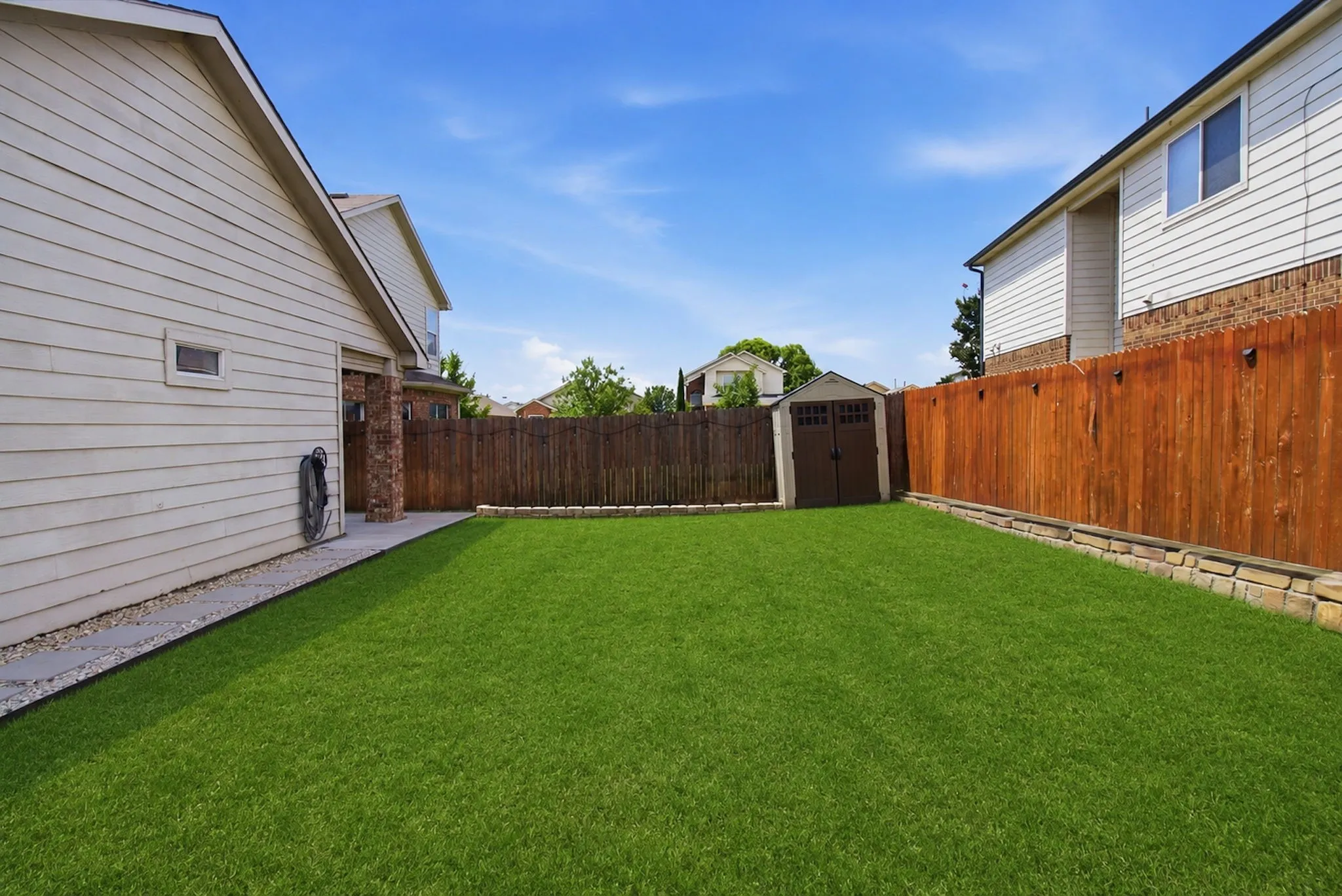 Single Family Residence For Rent in Tarrant County , 6005 Melanie Drive, Fort Worth, Texas 76131, 3 Bedroom, 2 Bathroom, 2 Garage spaces, 1,346 Sqft, built in 2006, mls#21301789, Real Estate Agent in Fort Worth, Homes For Rent in Tarrant county, Homes For Rent in Fort Worth, Realtor in Fort Worth Texas, Real Estate Brokerage Independent Realty Texas, Luminita Cordes Realtor
