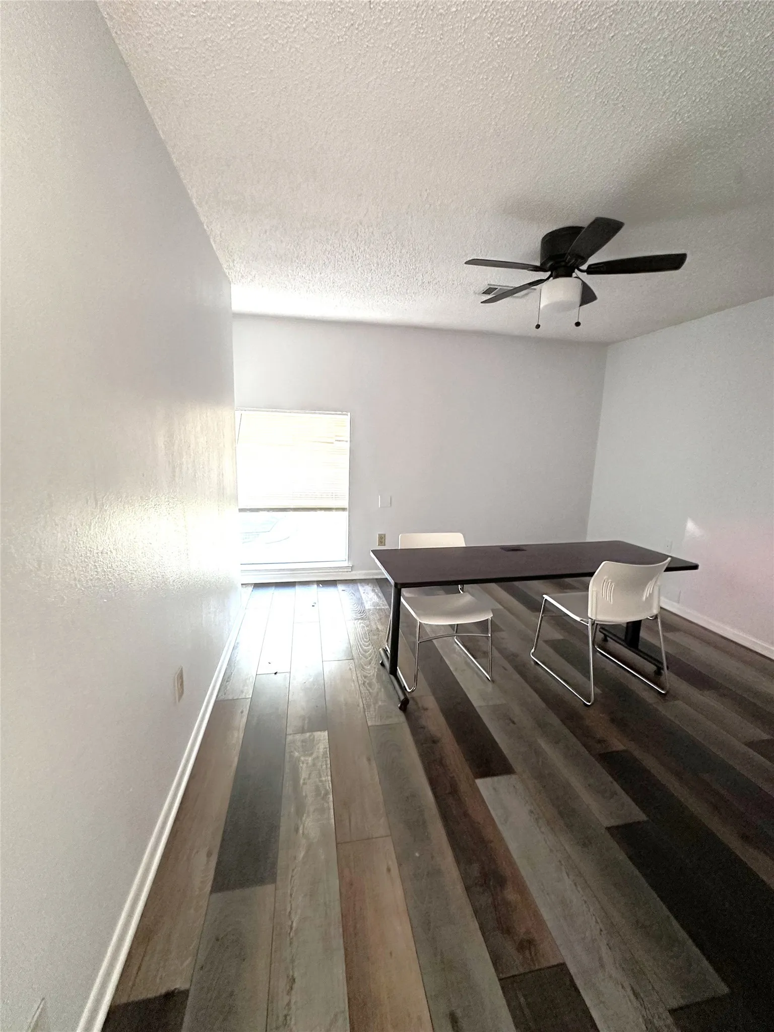 Single Family Residence For Sale in Dallas County , 722 E Wheatland, Duncanville, Texas 75116, 10 Bedroom, 6 Bathroom, 2 Garage spaces, 5,790 Sqft, built in 1970, mls#21299975, Real Estate Agent in Duncanville, Homes For Sale in Dallas county, Homes For Sale in Duncanville, Realtor in Duncanville Texas, Real Estate Brokerage Independent Realty Texas, Luminita Cordes Realtor