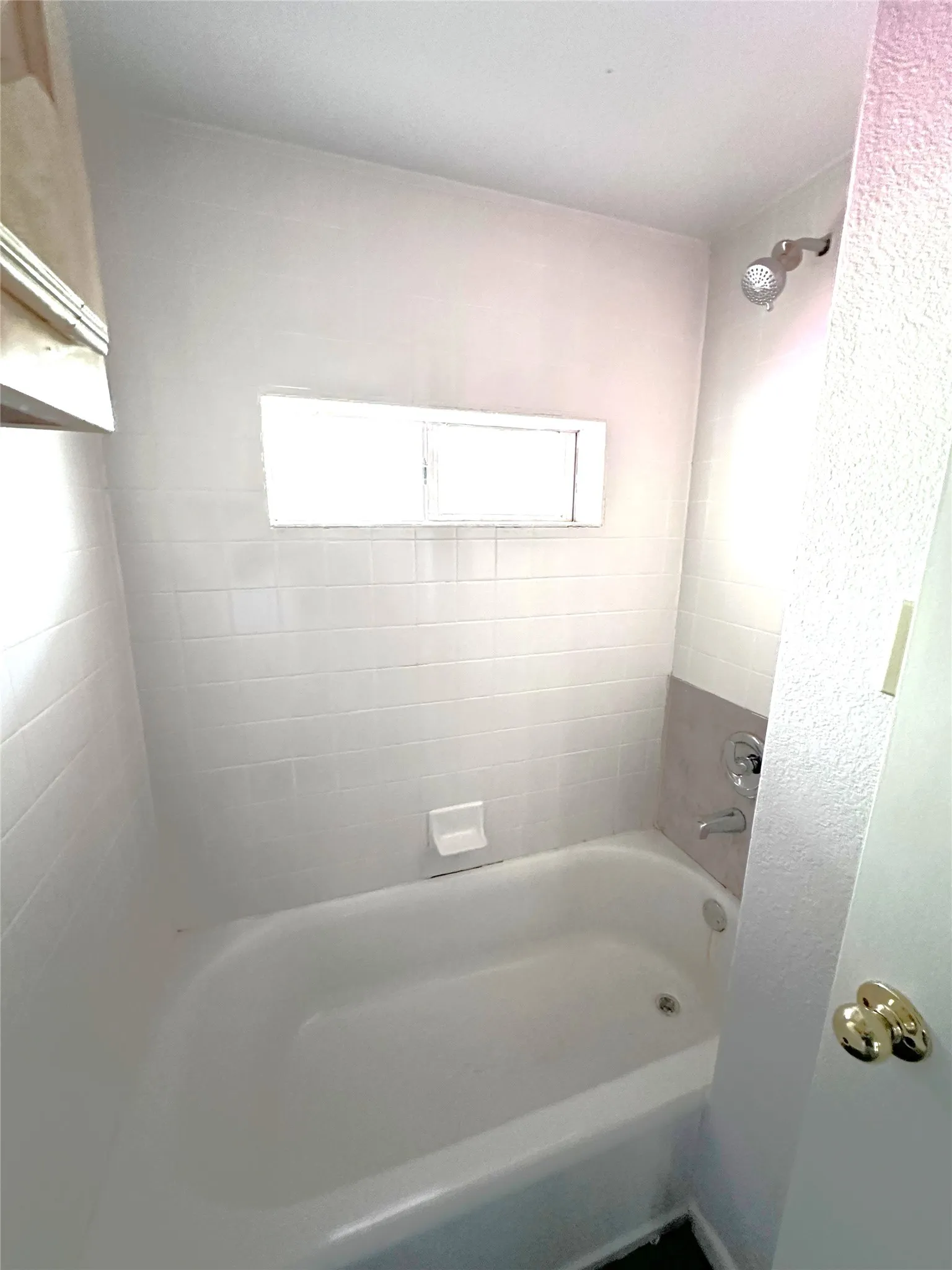 Single Family Residence For Sale in Dallas County , 722 E Wheatland, Duncanville, Texas 75116, 10 Bedroom, 6 Bathroom, 2 Garage spaces, 5,790 Sqft, built in 1970, mls#21299975, Real Estate Agent in Duncanville, Homes For Sale in Dallas county, Homes For Sale in Duncanville, Realtor in Duncanville Texas, Real Estate Brokerage Independent Realty Texas, Luminita Cordes Realtor