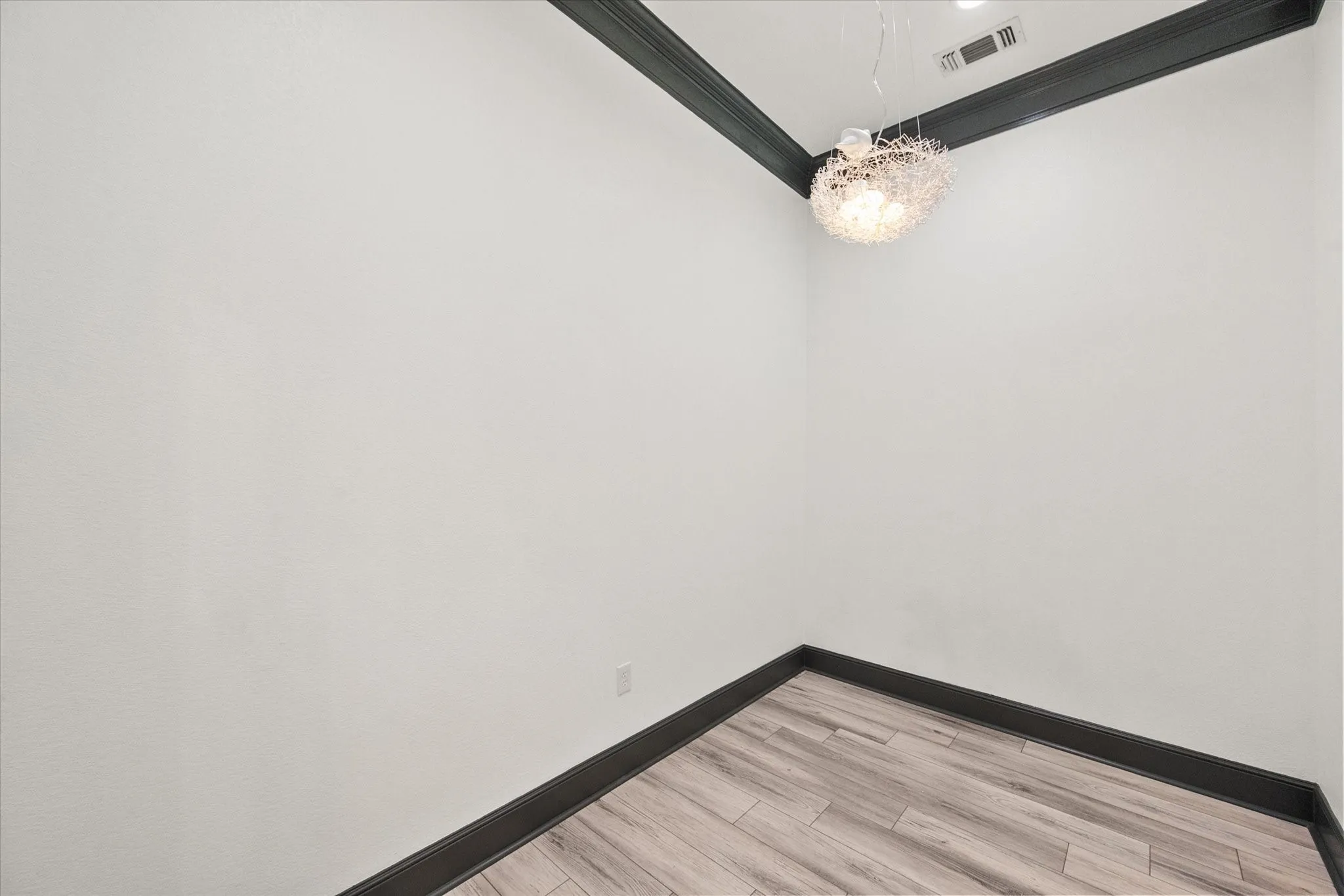 Office For Rent in Tarrant County , 309 Regency Parkway 107, Mansfield, Texas 76063, 0, 0, Garage spaces, 0 Sqft, built in 2006, Price $1,200, mls#21287256, Real Estate Agent in Mansfield, Homes For Rent in Tarrant county, Homes For Rent in Mansfield, Realtor in Mansfield Texas, Real Estate Brokerage Independent Realty Texas, Luminita Cordes Realtor