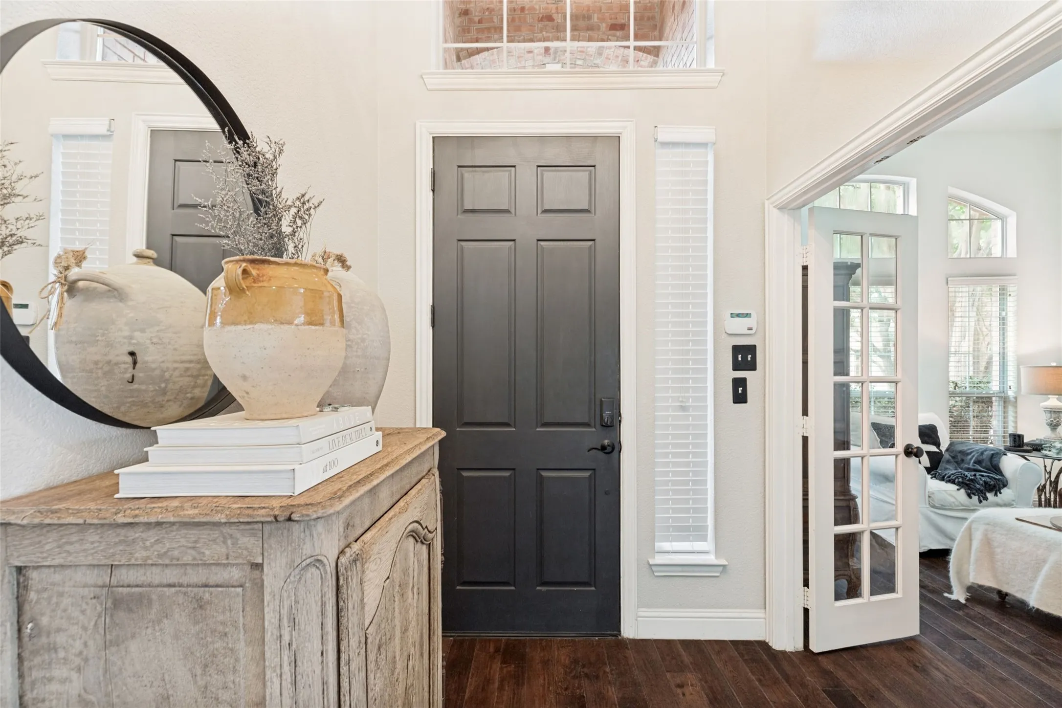 Single Family Residence For Sale in Collin County , 5501 Amber Way, Mc Kinney, Texas 75072, 4 Bedroom, 4 Bathroom, 2 Garage spaces, 2,329 Sqft, built in 2002, mls#21301039, Real Estate Agent in Mc Kinney, Homes For Sale in Collin county, Homes For Sale in Mc Kinney, Realtor in Mc Kinney Texas, Real Estate Brokerage Independent Realty Texas, Luminita Cordes Realtor