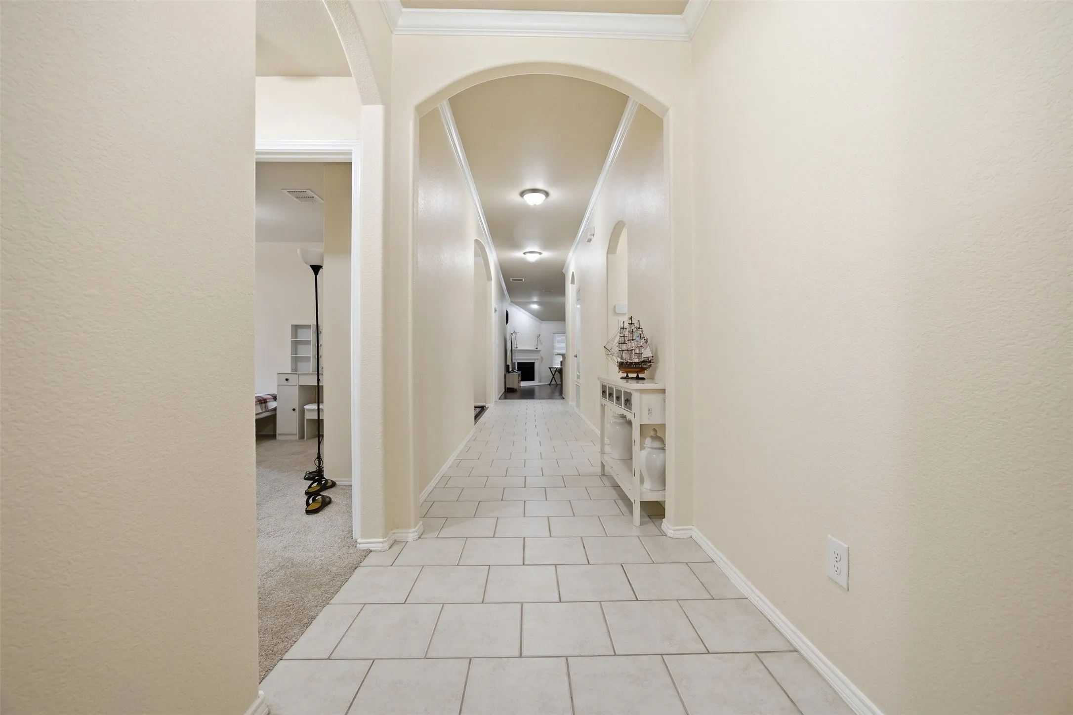 Single Family Residence For Sale in Collin County , 11800 Hamptonbrook Drive, Mc Kinney, Texas 75071, 4 Bedroom, 2 Bathroom, 2 Garage spaces, 2,000 Sqft, built in 2013, mls#21301851, Real Estate Agent in Mc Kinney, Homes For Sale in Collin county, Homes For Sale in Mc Kinney, Realtor in Mc Kinney Texas, Real Estate Brokerage Independent Realty Texas, Luminita Cordes Realtor