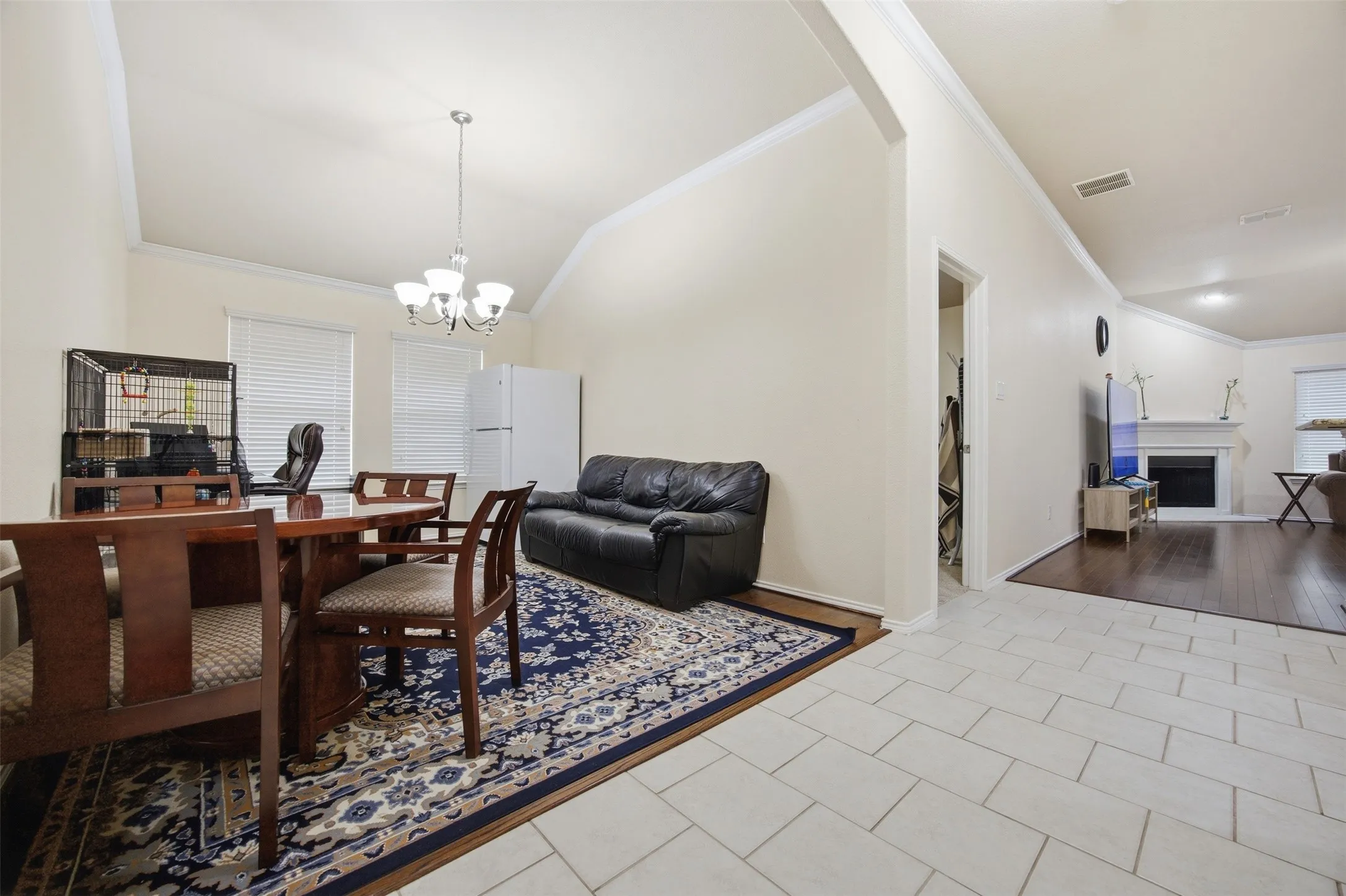 Single Family Residence For Sale in Collin County , 11800 Hamptonbrook Drive, Mc Kinney, Texas 75071, 4 Bedroom, 2 Bathroom, 2 Garage spaces, 2,000 Sqft, built in 2013, mls#21301851, Real Estate Agent in Mc Kinney, Homes For Sale in Collin county, Homes For Sale in Mc Kinney, Realtor in Mc Kinney Texas, Real Estate Brokerage Independent Realty Texas, Luminita Cordes Realtor