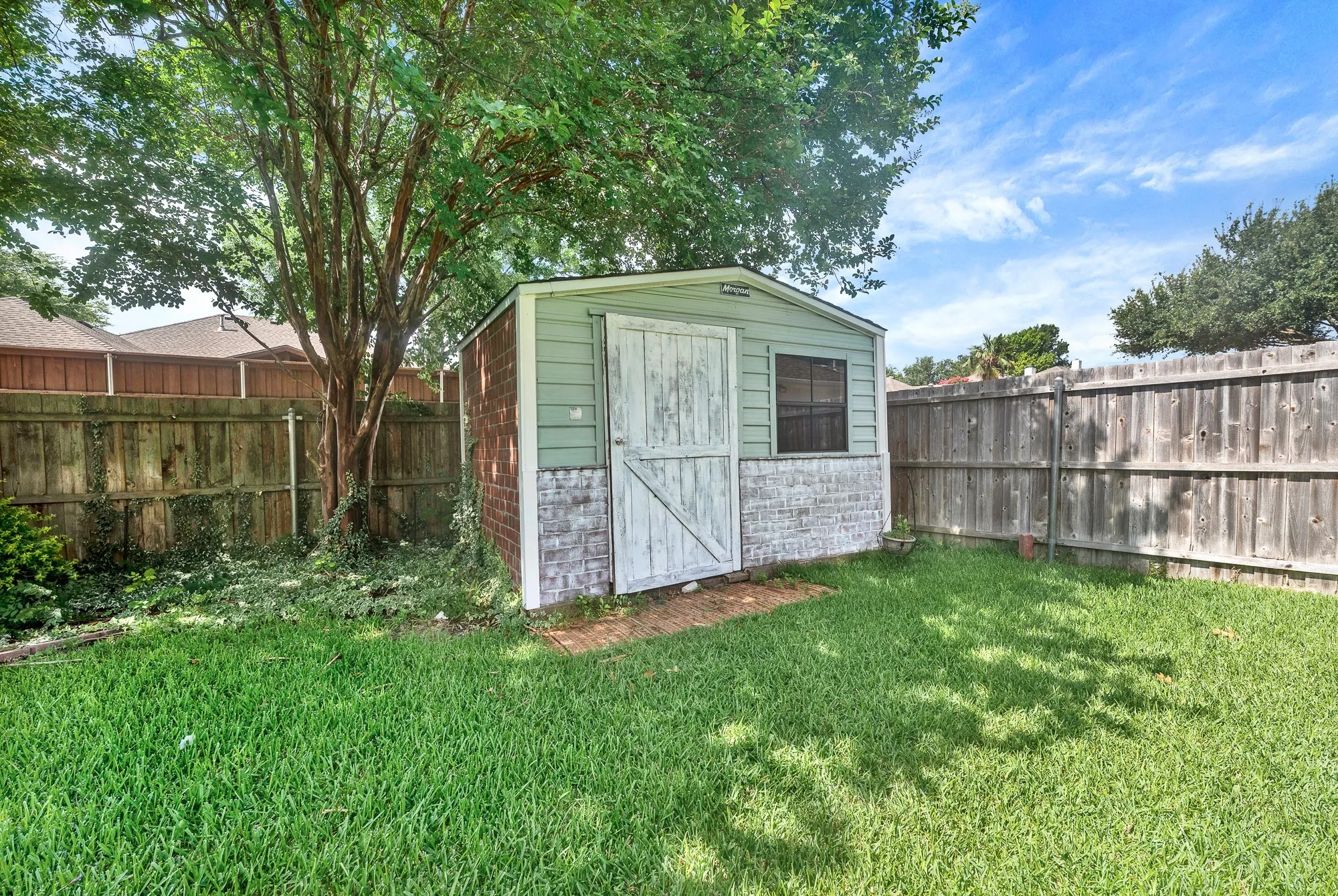 Single Family Residence For Sale in Collin County , 706 Green Apple Drive, Garland, Texas 75044, 4 Bedroom, 3 Bathroom, 2 Garage spaces, 2,837 Sqft, built in 2000, mls#21300518, Real Estate Agent in Garland, Homes For Sale in Collin county, Homes For Sale in Garland, Realtor in Garland Texas, Real Estate Brokerage Independent Realty Texas, Luminita Cordes Realtor