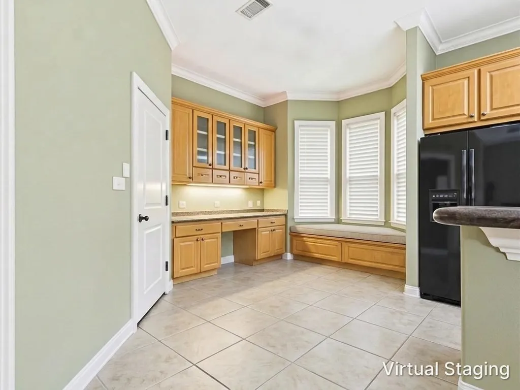 Single Family Residence For Sale in Henderson County , 706 Park Place Drive, Athens, Texas 75751, 3 Bedroom, 3 Bathroom, 2 Garage spaces, 2,266 Sqft, built in 2001, Price $439,000, mls#21301027, Real Estate Agent in Athens, Homes For Sale in Henderson county, Homes For Sale in Athens, Realtor in Athens Texas, Real Estate Brokerage Independent Realty Texas, Luminita Cordes Realtor