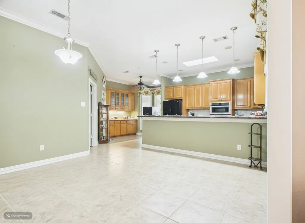 Single Family Residence For Sale in Henderson County , 706 Park Place Drive, Athens, Texas 75751, 3 Bedroom, 3 Bathroom, 2 Garage spaces, 2,266 Sqft, built in 2001, Price $439,000, mls#21301027, Real Estate Agent in Athens, Homes For Sale in Henderson county, Homes For Sale in Athens, Realtor in Athens Texas, Real Estate Brokerage Independent Realty Texas, Luminita Cordes Realtor