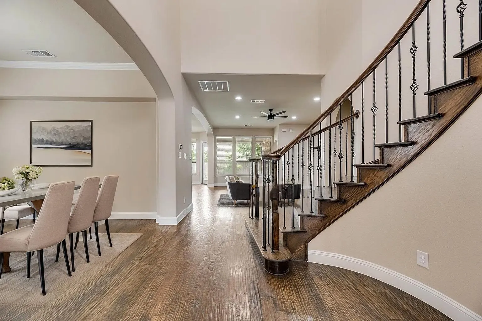 Single Family Residence For Sale in Collin County , 6809 Gallatin Street, Mc Kinney, Texas 75070, 4 Bedroom, 3 Bathroom, 2 Garage spaces, 3,116 Sqft, built in 2014, mls#21293287, Real Estate Agent in Mc Kinney, Homes For Sale in Collin county, Homes For Sale in Mc Kinney, Realtor in Mc Kinney Texas, Real Estate Brokerage Independent Realty Texas, Luminita Cordes Realtor