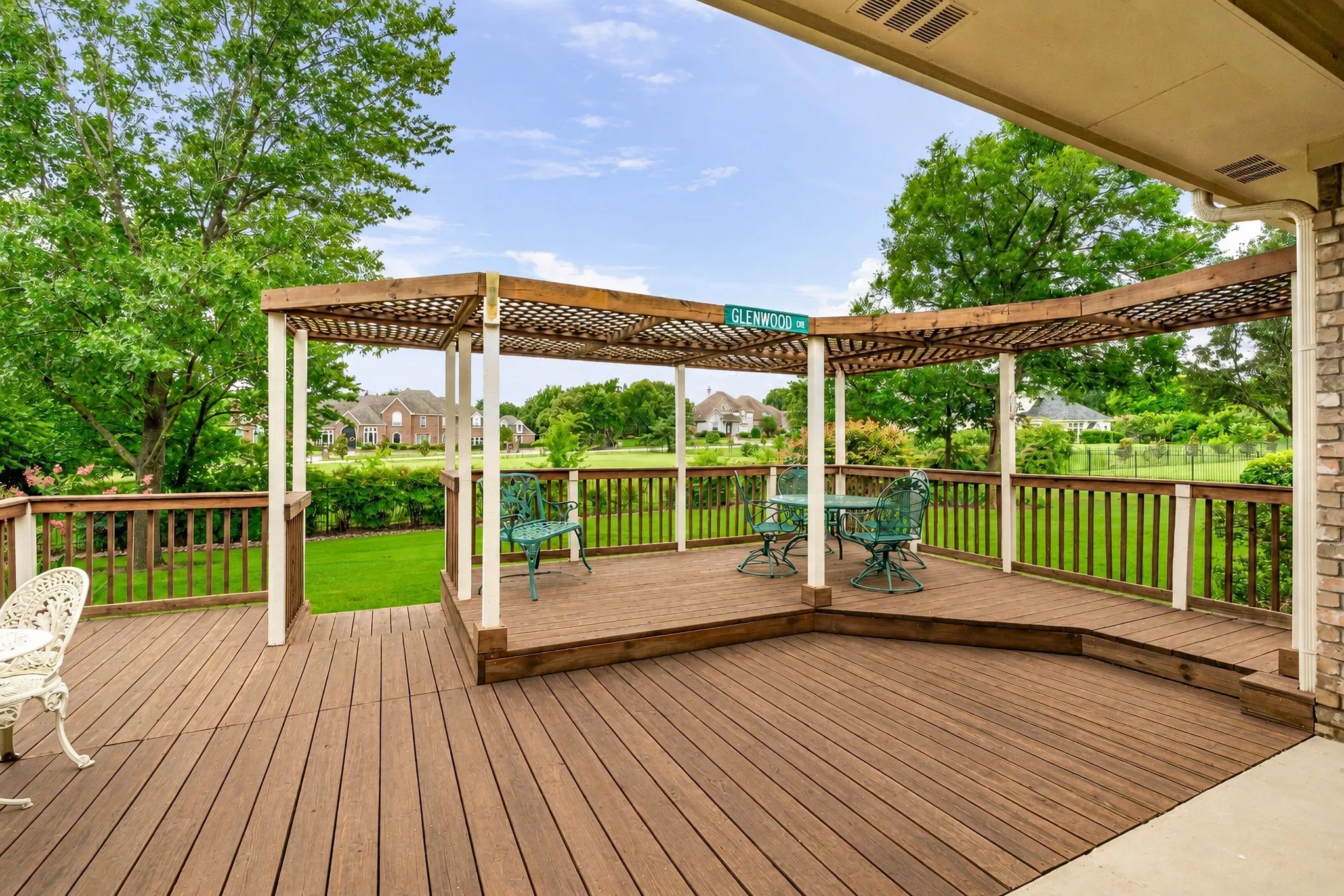 Single Family Residence For Sale in Collin County , 710 Glenwood Circle, Fairview, Texas 75069, 4 Bedroom, 4 Bathroom, 3 Garage spaces, 4,285 Sqft, built in 1999, mls#21301833, Real Estate Agent in Fairview, Homes For Sale in Collin county, Homes For Sale in Fairview, Realtor in Fairview Texas, Real Estate Brokerage Independent Realty Texas, Luminita Cordes Realtor
