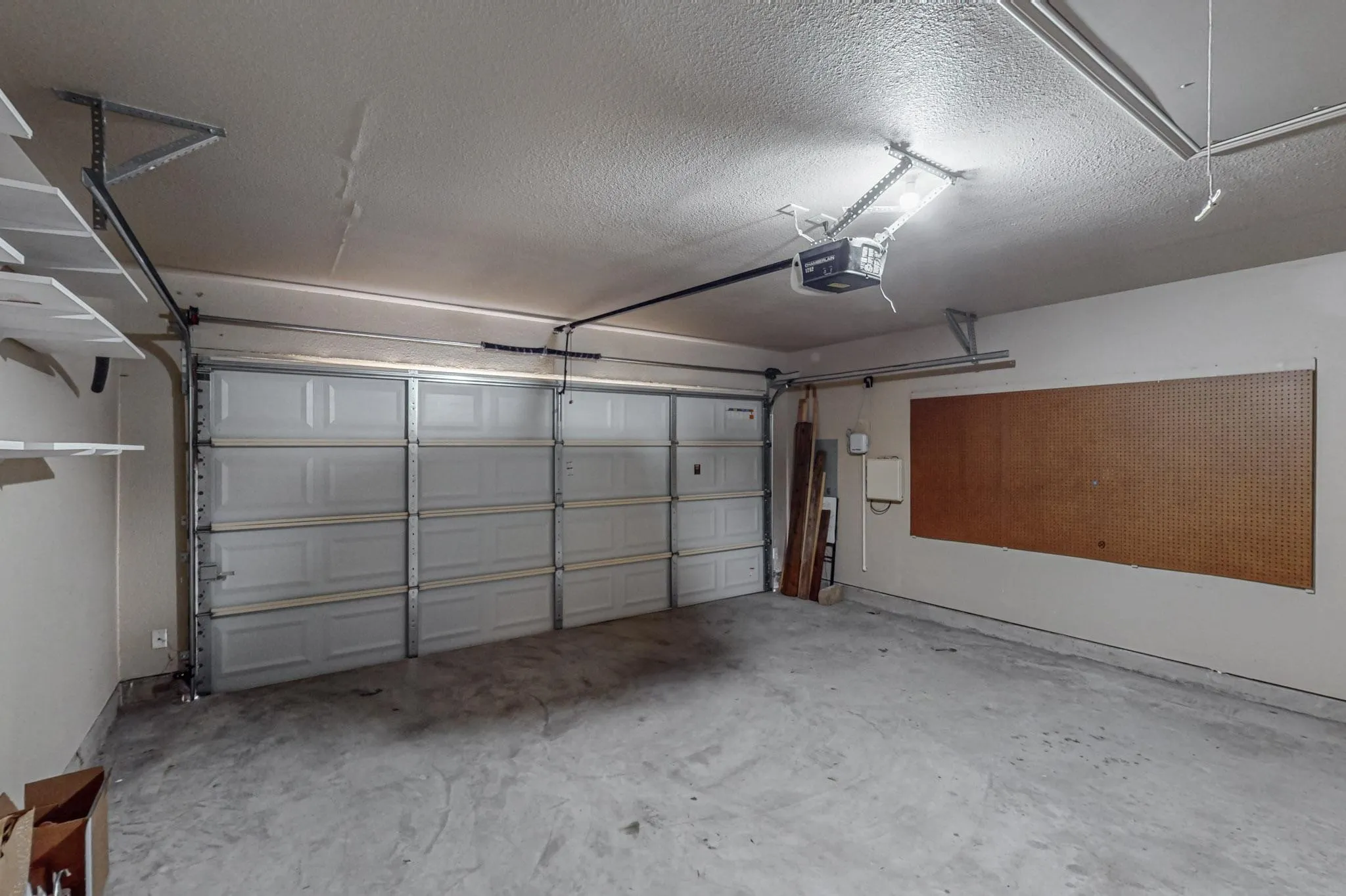 Single Family Residence For Rent in Tarrant County , 11501 Lauren Way, Fort Worth, Texas 76244, 3 Bedroom, 2 Bathroom, 2 Garage spaces, 1,784 Sqft, built in 2003, mls#21301729, Real Estate Agent in Fort Worth, Homes For Rent in Tarrant county, Homes For Rent in Fort Worth, Realtor in Fort Worth Texas, Real Estate Brokerage Independent Realty Texas, Luminita Cordes Realtor