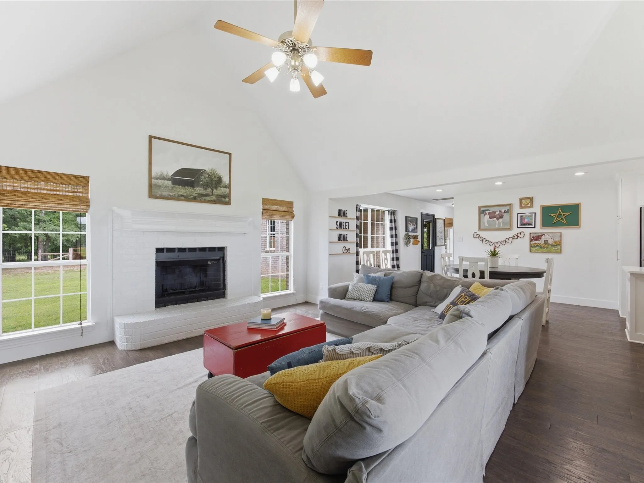 Single Family Residence For Sale in Wise County , 210 County Road 2696, Alvord, Texas 76225, 3 Bedroom, 2 Bathroom, 2 Garage spaces, 1,467 Sqft, built in 1997, mls#21290704, Real Estate Agent in Alvord, Homes For Sale in Wise county, Homes For Sale in Alvord, Realtor in Alvord Texas, Real Estate Brokerage Independent Realty Texas, Luminita Cordes Realtor