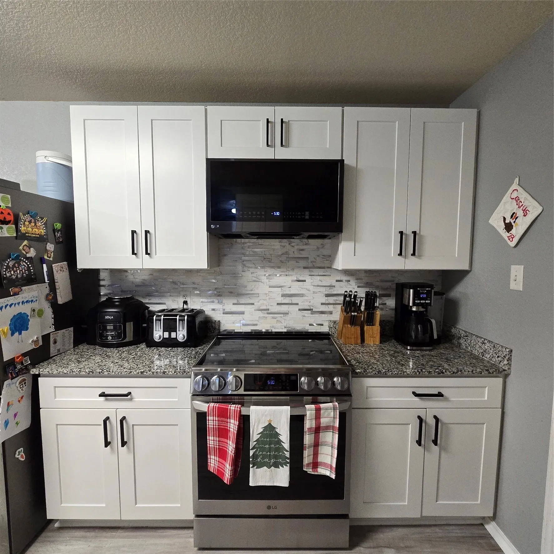 Single Family Residence For Sale in Williamson County , 212 Druse Lane, Jarrell, Texas 76537, 4 Bedroom, 2 Bathroom, 2 Garage spaces, 1,887 Sqft, built in 2008, mls#21301925, Real Estate Agent in Jarrell, Homes For Sale in Williamson county, Homes For Sale in Jarrell, Realtor in Jarrell Texas, Real Estate Brokerage Independent Realty Texas, Luminita Cordes Realtor