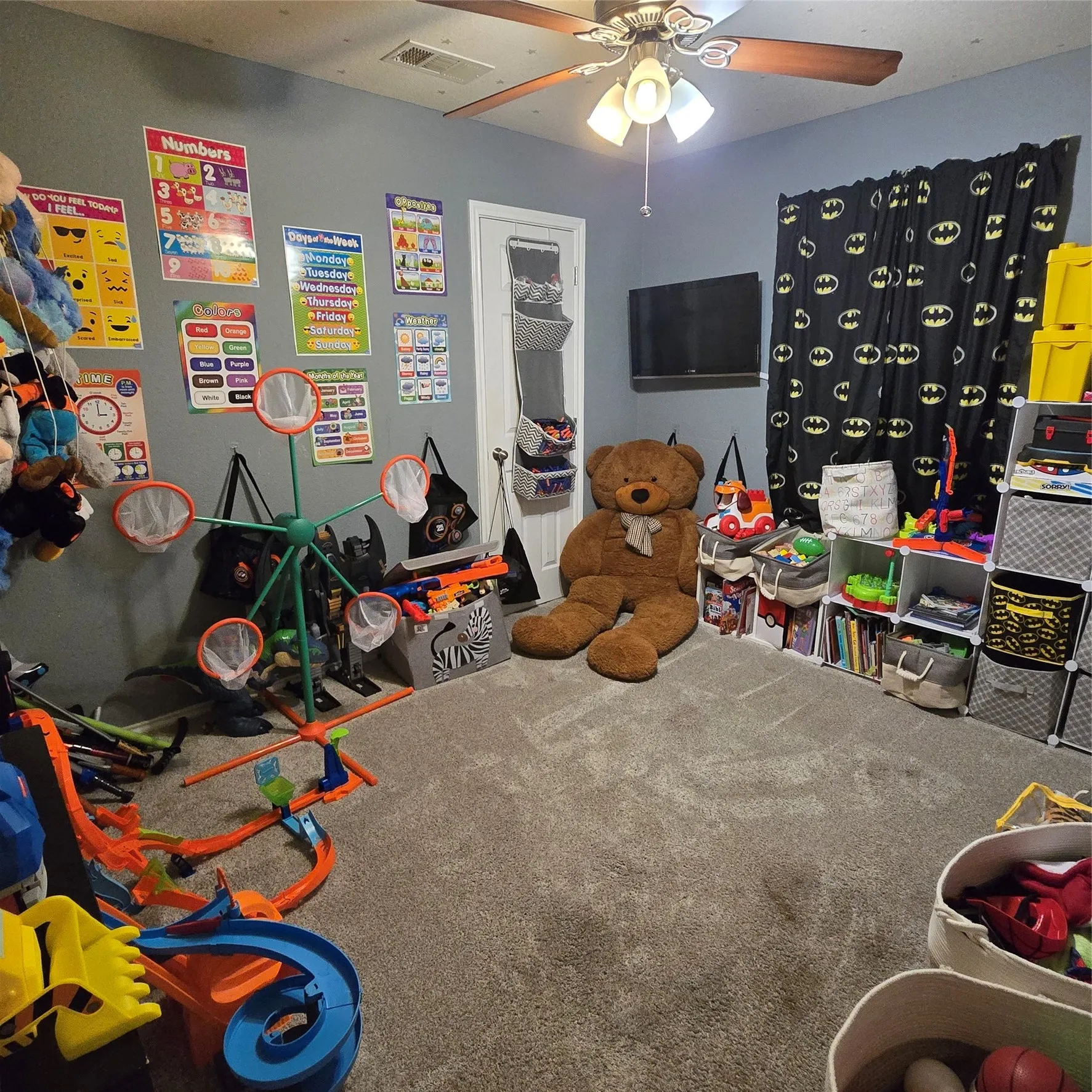 Single Family Residence For Sale in Williamson County , 212 Druse Lane, Jarrell, Texas 76537, 4 Bedroom, 2 Bathroom, 2 Garage spaces, 1,887 Sqft, built in 2008, mls#21301925, Real Estate Agent in Jarrell, Homes For Sale in Williamson county, Homes For Sale in Jarrell, Realtor in Jarrell Texas, Real Estate Brokerage Independent Realty Texas, Luminita Cordes Realtor