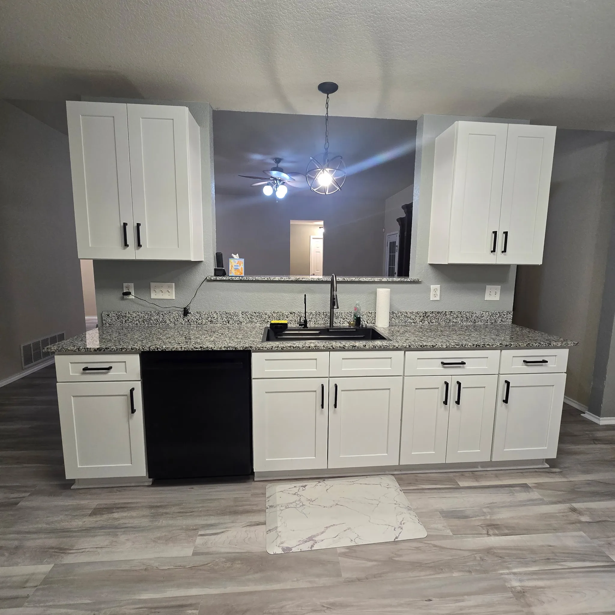 Single Family Residence For Sale in Williamson County , 212 Druse Lane, Jarrell, Texas 76537, 4 Bedroom, 2 Bathroom, 2 Garage spaces, 1,887 Sqft, built in 2008, mls#21301925, Real Estate Agent in Jarrell, Homes For Sale in Williamson county, Homes For Sale in Jarrell, Realtor in Jarrell Texas, Real Estate Brokerage Independent Realty Texas, Luminita Cordes Realtor
