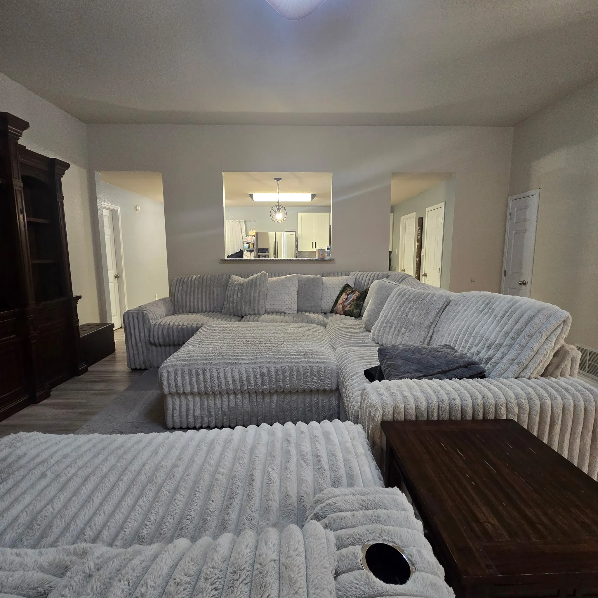Single Family Residence For Sale in Williamson County , 212 Druse Lane, Jarrell, Texas 76537, 4 Bedroom, 2 Bathroom, 2 Garage spaces, 1,887 Sqft, built in 2008, mls#21301925, Real Estate Agent in Jarrell, Homes For Sale in Williamson county, Homes For Sale in Jarrell, Realtor in Jarrell Texas, Real Estate Brokerage Independent Realty Texas, Luminita Cordes Realtor