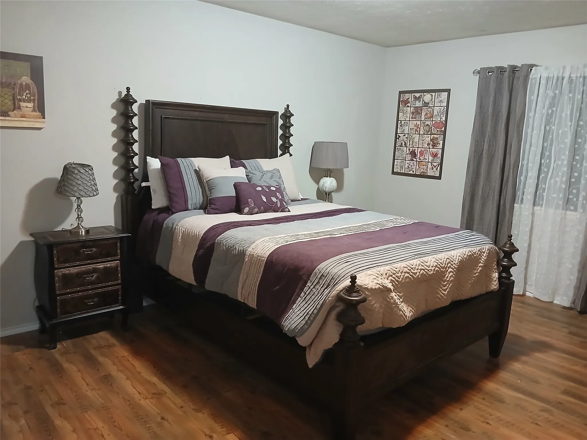 Single Family Residence For Rent in Denton County , 5616 Tucker Street, The Colony, Texas 75056, 5 Bedroom, 2 Bathroom, Garage spaces, 2,166 Sqft, built in 1983, mls#21301563, Real Estate Agent in The Colony, Homes For Rent in Denton county, Homes For Rent in The Colony, Realtor in The Colony Texas, Real Estate Brokerage Independent Realty Texas, Luminita Cordes Realtor