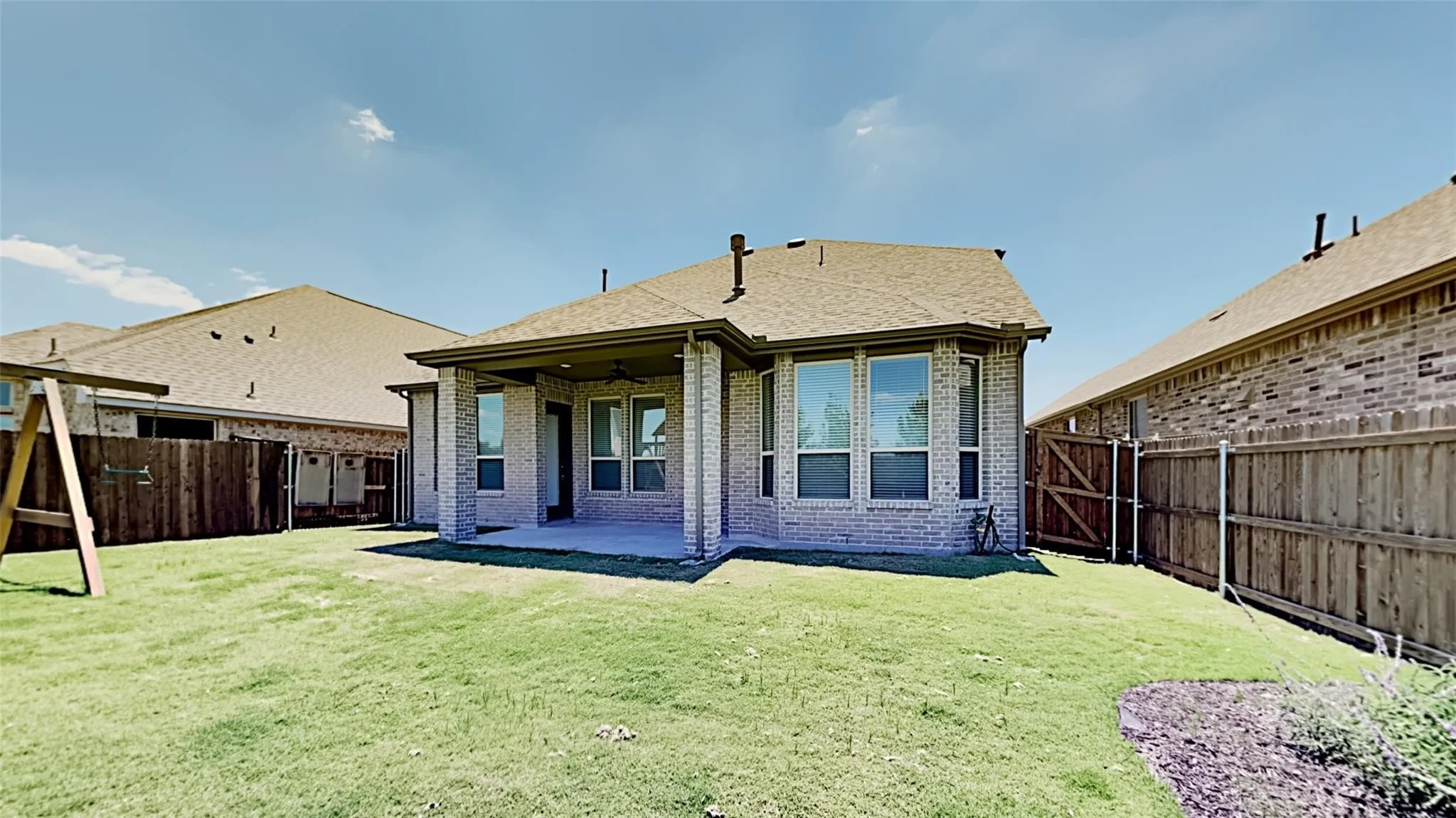 Single Family Residence For Rent in Kaufman County , 1552 Seminole Drive, Forney, Texas 75126, 5 Bedroom, 4 Bathroom, 2 Garage spaces, 2,874 Sqft, built in 2020, mls#21301940, Real Estate Agent in Forney, Homes For Rent in Kaufman county, Homes For Rent in Forney, Realtor in Forney Texas, Real Estate Brokerage Independent Realty Texas, Luminita Cordes Realtor