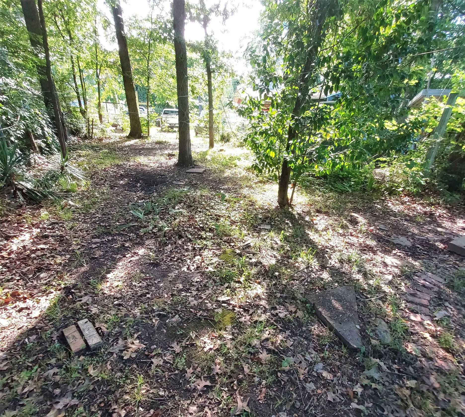 Single Family Residence For Sale in Henderson County , 1805 Cherokee Trace, Tool, Texas 75143, 2 Bedroom, 2 Bathroom, Garage spaces, 1,416 Sqft, built in 1971, mls#21300904, Real Estate Agent in Tool, Homes For Sale in Henderson county, Homes For Sale in Tool, Realtor in Tool Texas, Real Estate Brokerage Independent Realty Texas, Luminita Cordes Realtor