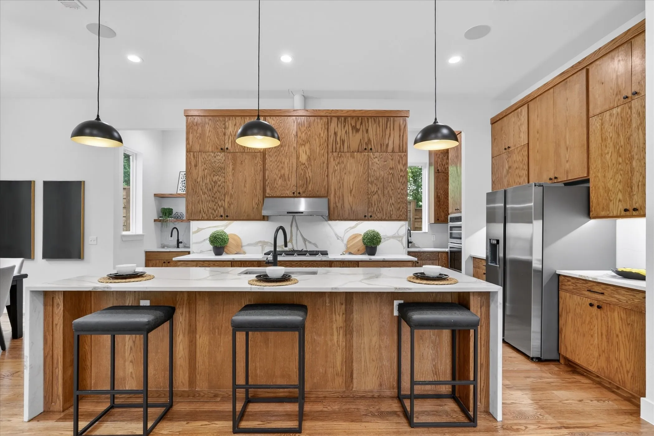 Single Family Residence For Sale in Dallas County , 1727 Ramsey, Dallas, Texas 75216, 4 Bedroom, 5 Bathroom, 2 Garage spaces, 2,702 Sqft, built in 2026, mls#21301953, Real Estate Agent in Dallas, Homes For Sale in Dallas county, Homes For Sale in Dallas, Realtor in Dallas Texas, Real Estate Brokerage Independent Realty Texas, Luminita Cordes Realtor