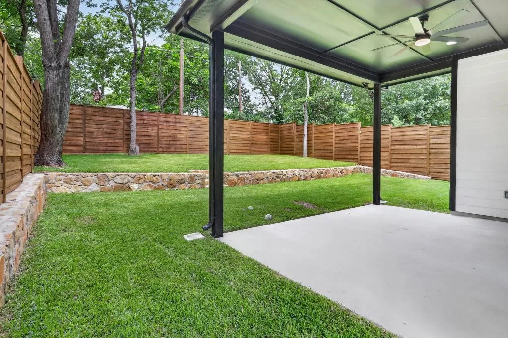 Single Family Residence For Sale in Dallas County , 1727 Ramsey, Dallas, Texas 75216, 4 Bedroom, 5 Bathroom, 2 Garage spaces, 2,702 Sqft, built in 2026, mls#21301953, Real Estate Agent in Dallas, Homes For Sale in Dallas county, Homes For Sale in Dallas, Realtor in Dallas Texas, Real Estate Brokerage Independent Realty Texas, Luminita Cordes Realtor