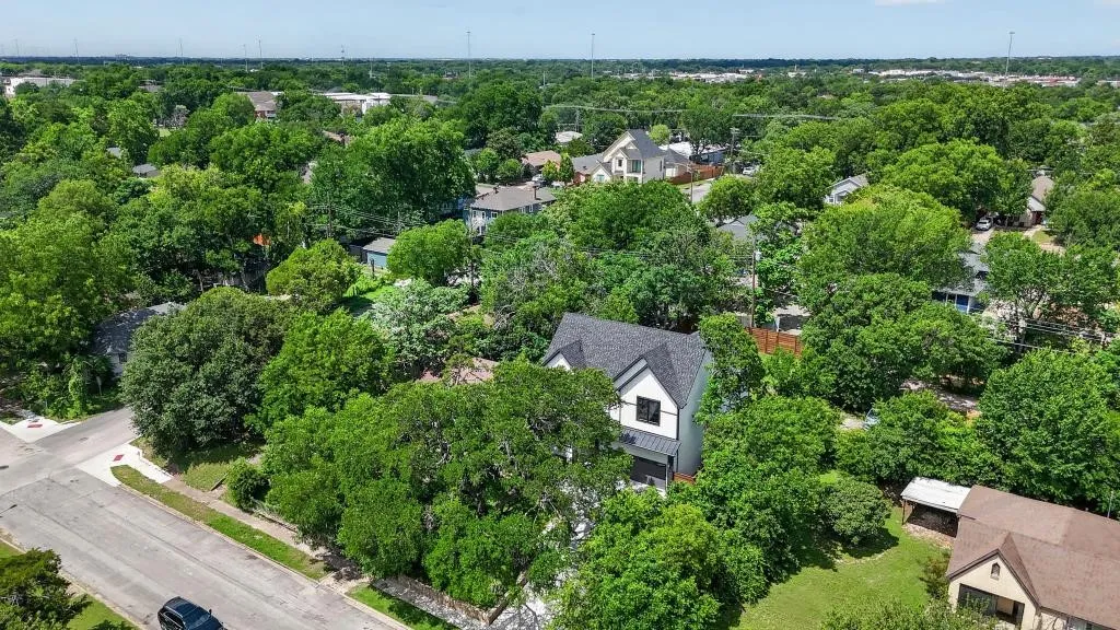 Single Family Residence For Sale in Dallas County , 1727 Ramsey, Dallas, Texas 75216, 4 Bedroom, 5 Bathroom, 2 Garage spaces, 2,702 Sqft, built in 2026, mls#21301953, Real Estate Agent in Dallas, Homes For Sale in Dallas county, Homes For Sale in Dallas, Realtor in Dallas Texas, Real Estate Brokerage Independent Realty Texas, Luminita Cordes Realtor
