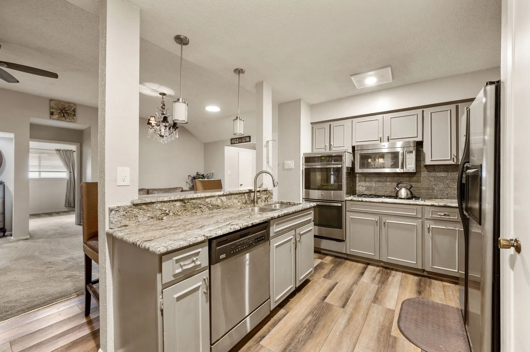 Single Family Residence For Sale in Dallas County , 8709 Forest Green Drive, Dallas, Texas 75243, 3 Bedroom, 3 Bathroom, 2 Garage spaces, 2,103 Sqft, built in 1974, mls#21301879, Real Estate Agent in Dallas, Homes For Sale in Dallas county, Homes For Sale in Dallas, Realtor in Dallas Texas, Real Estate Brokerage Independent Realty Texas, Luminita Cordes Realtor