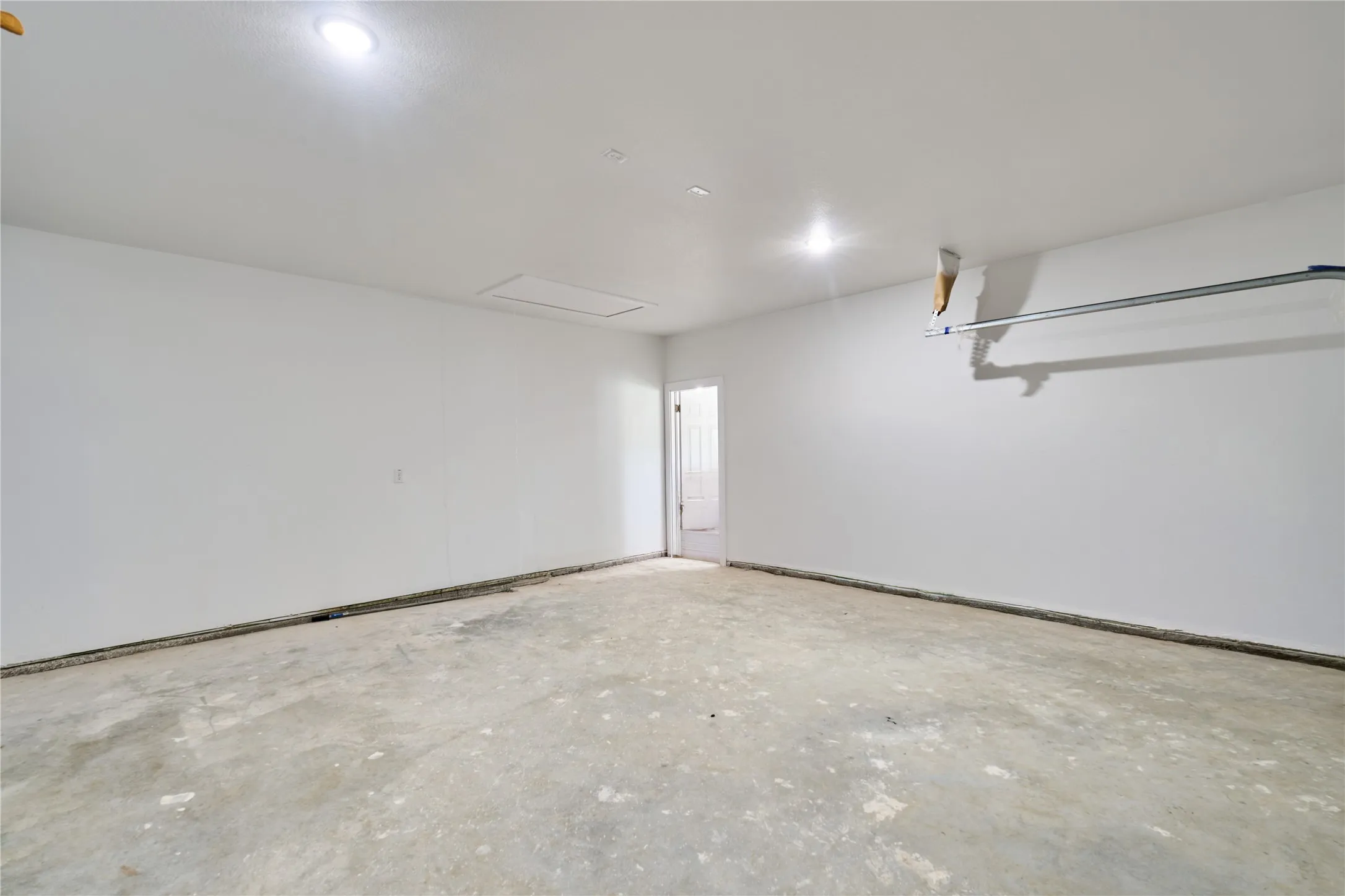 Single Family Residence For Sale in Tarrant County , 1405 E Maddox Avenue, Fort Worth, Texas 76104, 3 Bedroom, 2 Bathroom, 2 Garage spaces, 1,591 Sqft, built in 2026, mls#21301951, Real Estate Agent in Fort Worth, Homes For Sale in Tarrant county, Homes For Sale in Fort Worth, Realtor in Fort Worth Texas, Real Estate Brokerage Independent Realty Texas, Luminita Cordes Realtor