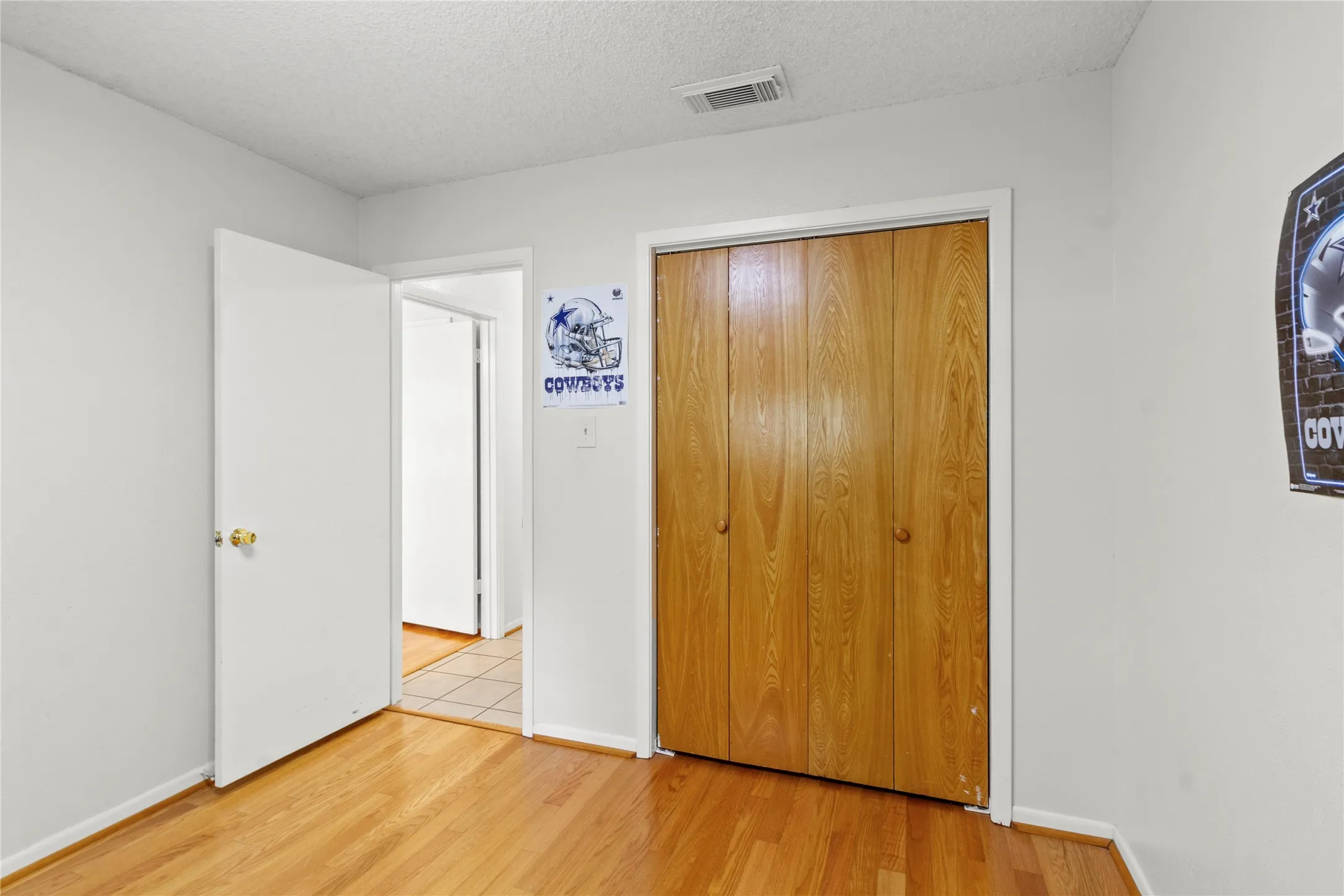 Single Family Residence For Sale in Freestone County , 110 N Avenue D, Wortham, Texas 76693, 3 Bedroom, 2 Bathroom, Garage spaces, 1,634 Sqft, built in 1985, mls#21301635, Real Estate Agent in Wortham, Homes For Sale in Freestone county, Homes For Sale in Wortham, Realtor in Wortham Texas, Real Estate Brokerage Independent Realty Texas, Luminita Cordes Realtor